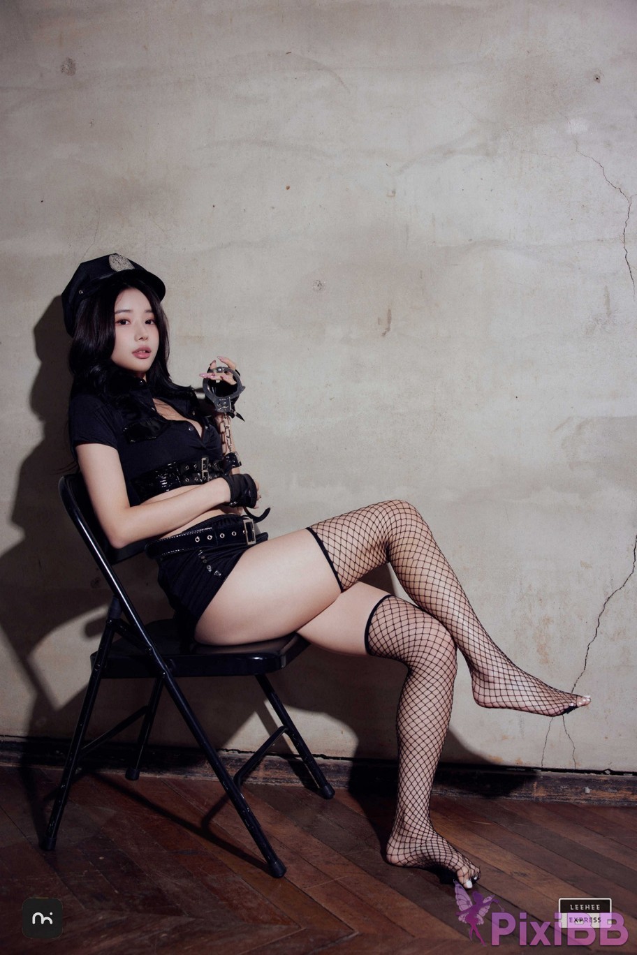 LE LEBE 243A YeonYu PixiBB.COM 009