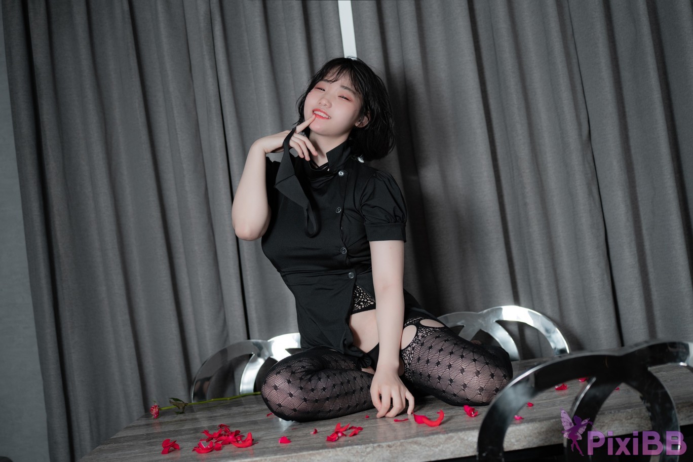 CreamSoda Mimmi Vol.4 Chic Nerd and Maness Nurse PixiBB.COM 061