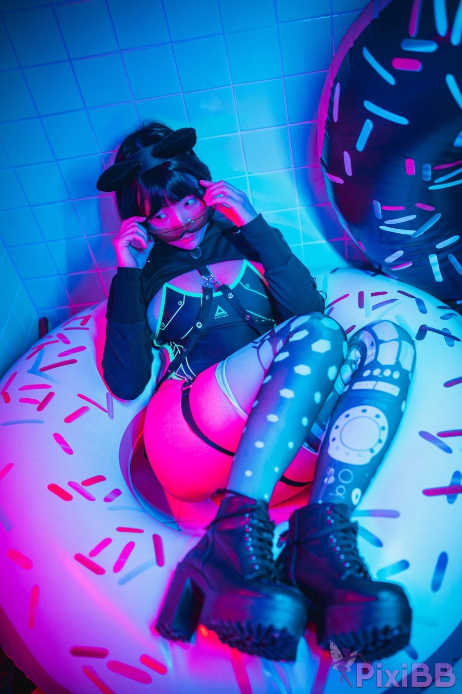 DJAWA Photo Cyberpunk Girl Mimmi PixiBB.COM 009