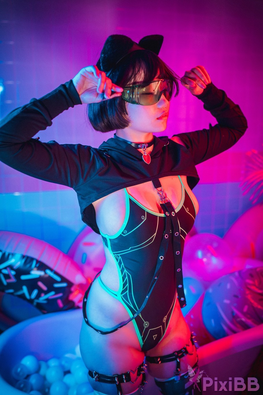DJAWA Photo Cyberpunk Girl Mimmi PixiBB.COM 020