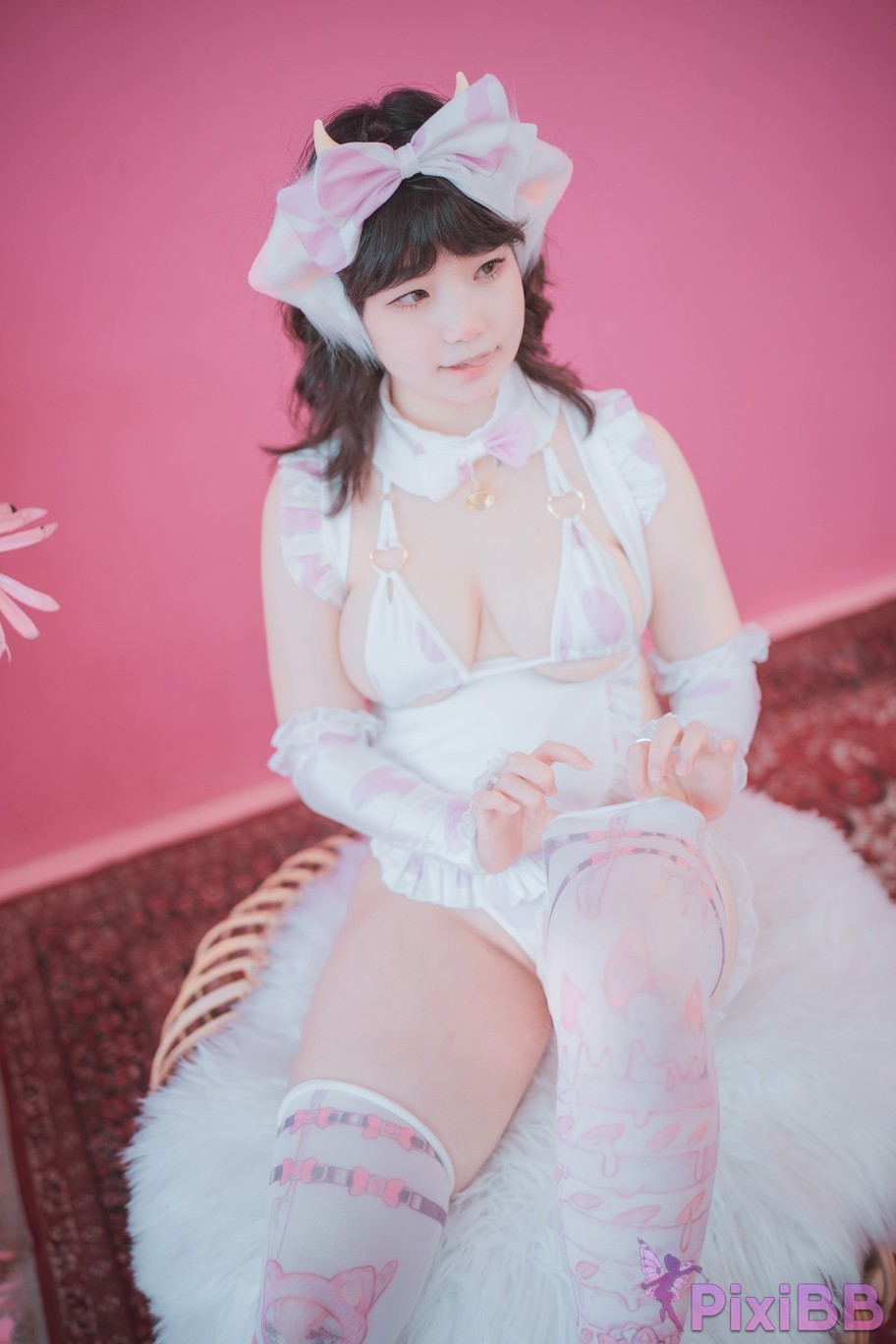 DJAWA Photo Mimmi Cream Cow Milk PixiBB.COM 041