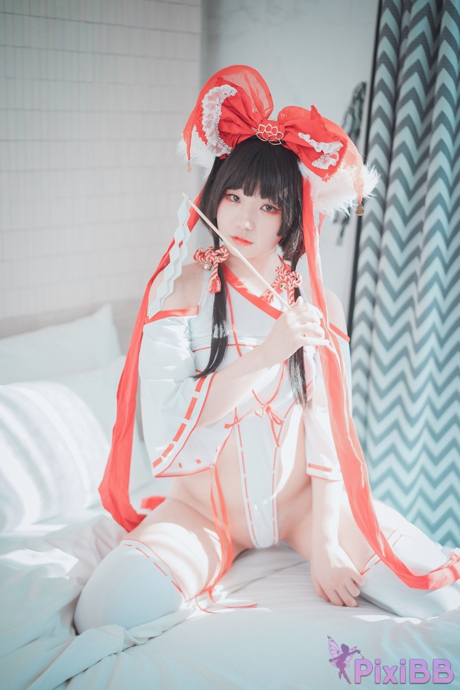 DJAWA Photo Mimmi Kitsune Miko A ver PixiBB.COM 004