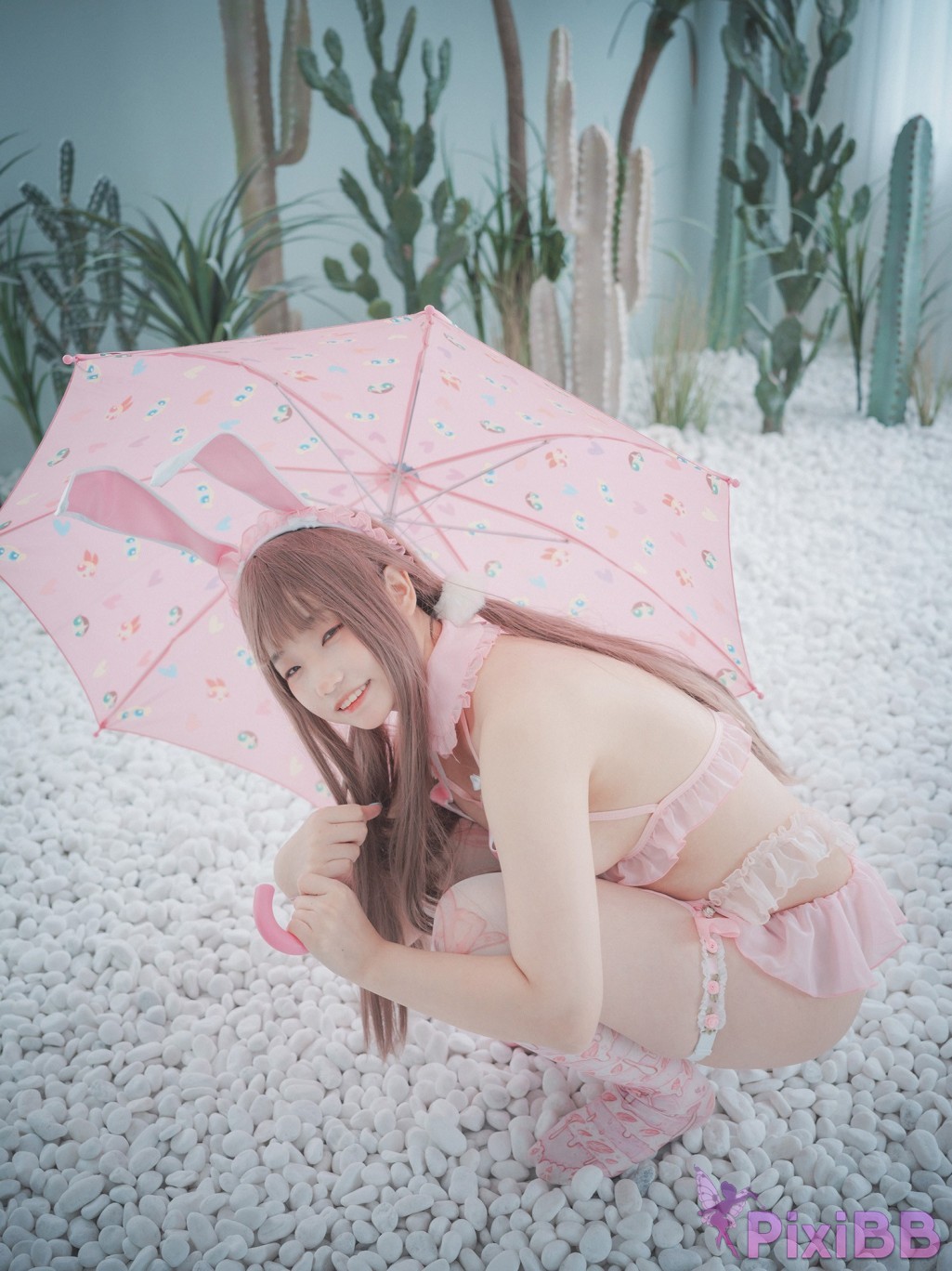 DJAWA Photo Mimmi March Hare PixiBB.COM 003