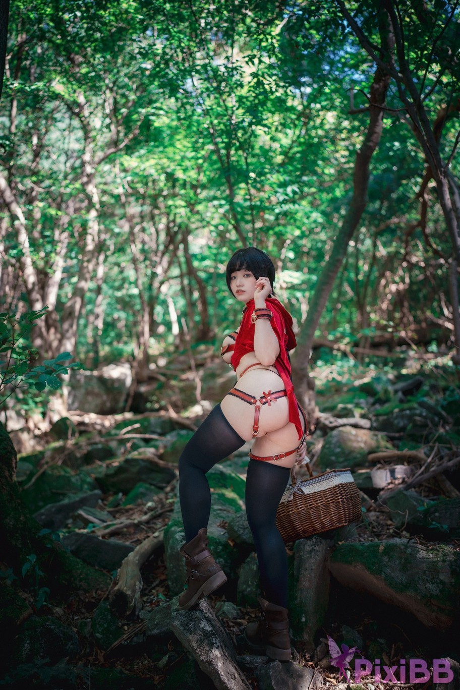 DJAWA Photo Mimmi Naughty Red Hiring Hood PixiBB.COM 021