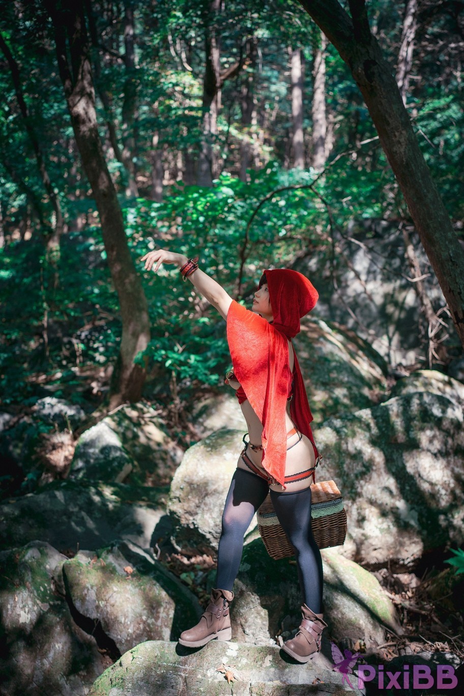 DJAWA Photo Mimmi Naughty Red Hiring Hood PixiBB.COM 039