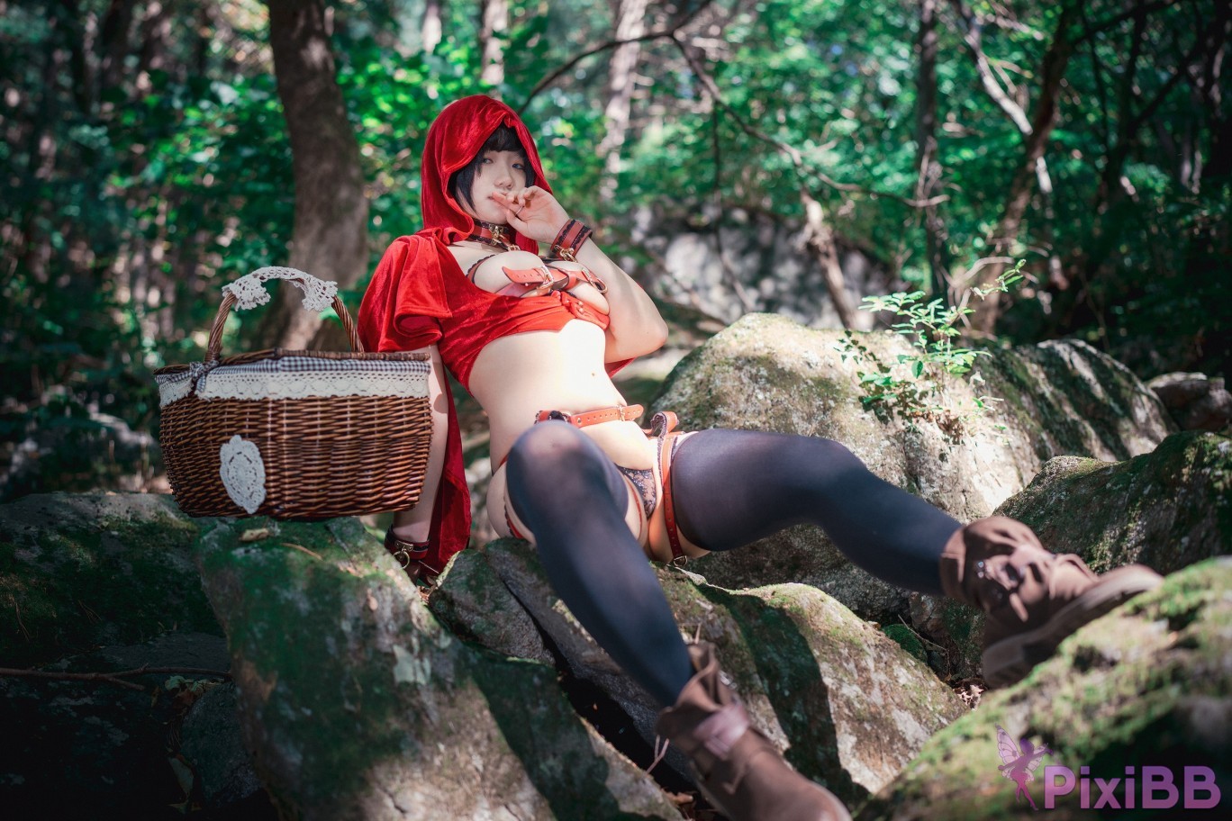 DJAWA Photo Mimmi Naughty Red Hiring Hood PixiBB.COM 047