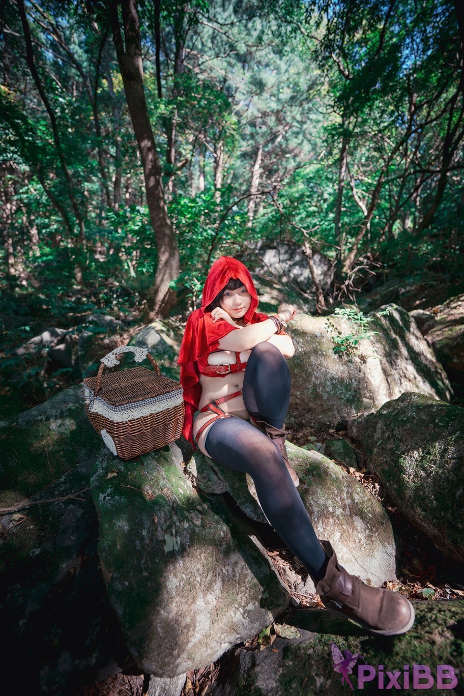 DJAWA Photo Mimmi Naughty Red Hiring Hood PixiBB.COM 048