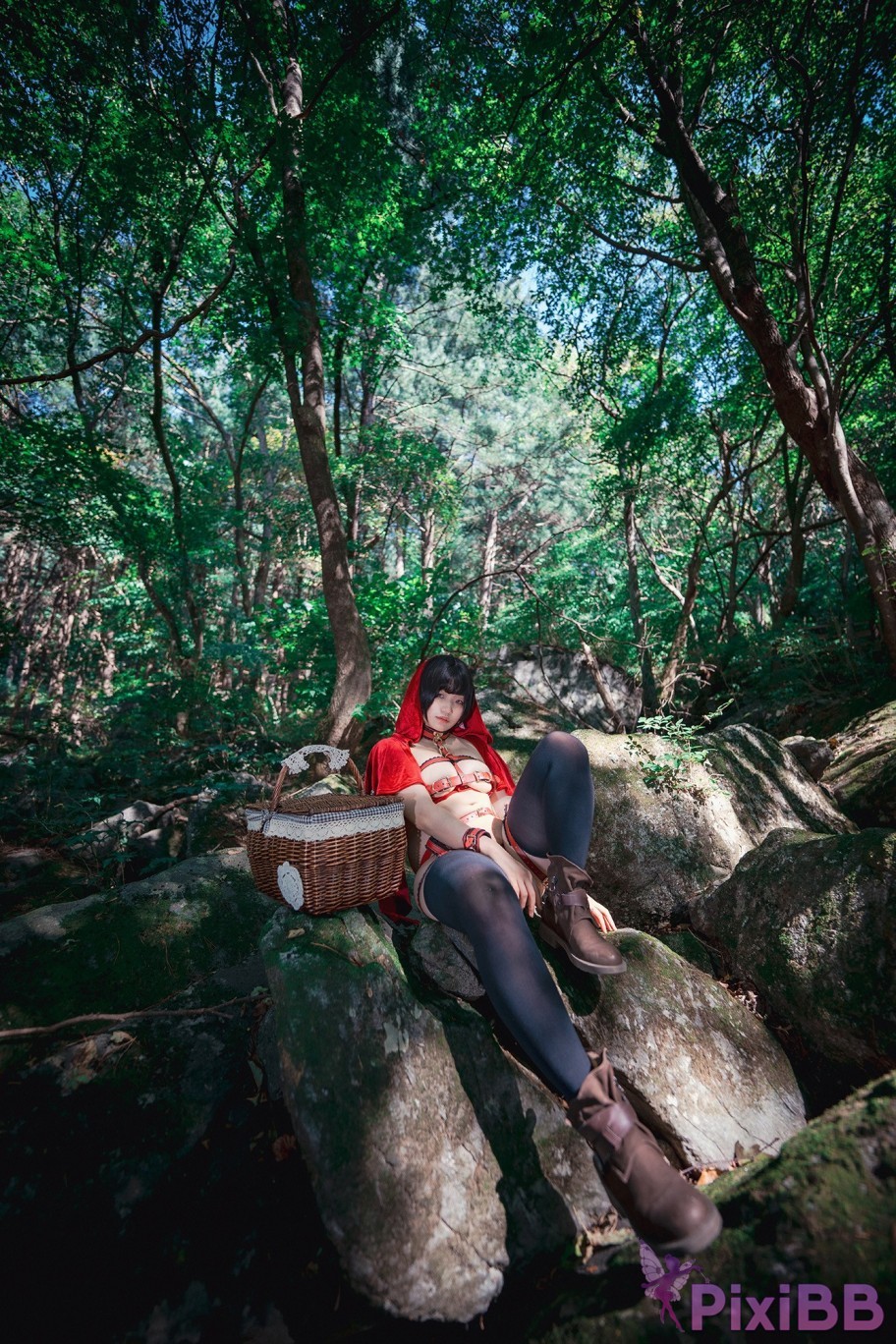 DJAWA Photo Mimmi Naughty Red Hiring Hood PixiBB.COM 050