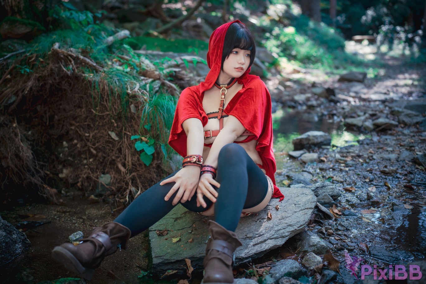 DJAWA Photo Mimmi Naughty Red Hiring Hood PixiBB.COM 057