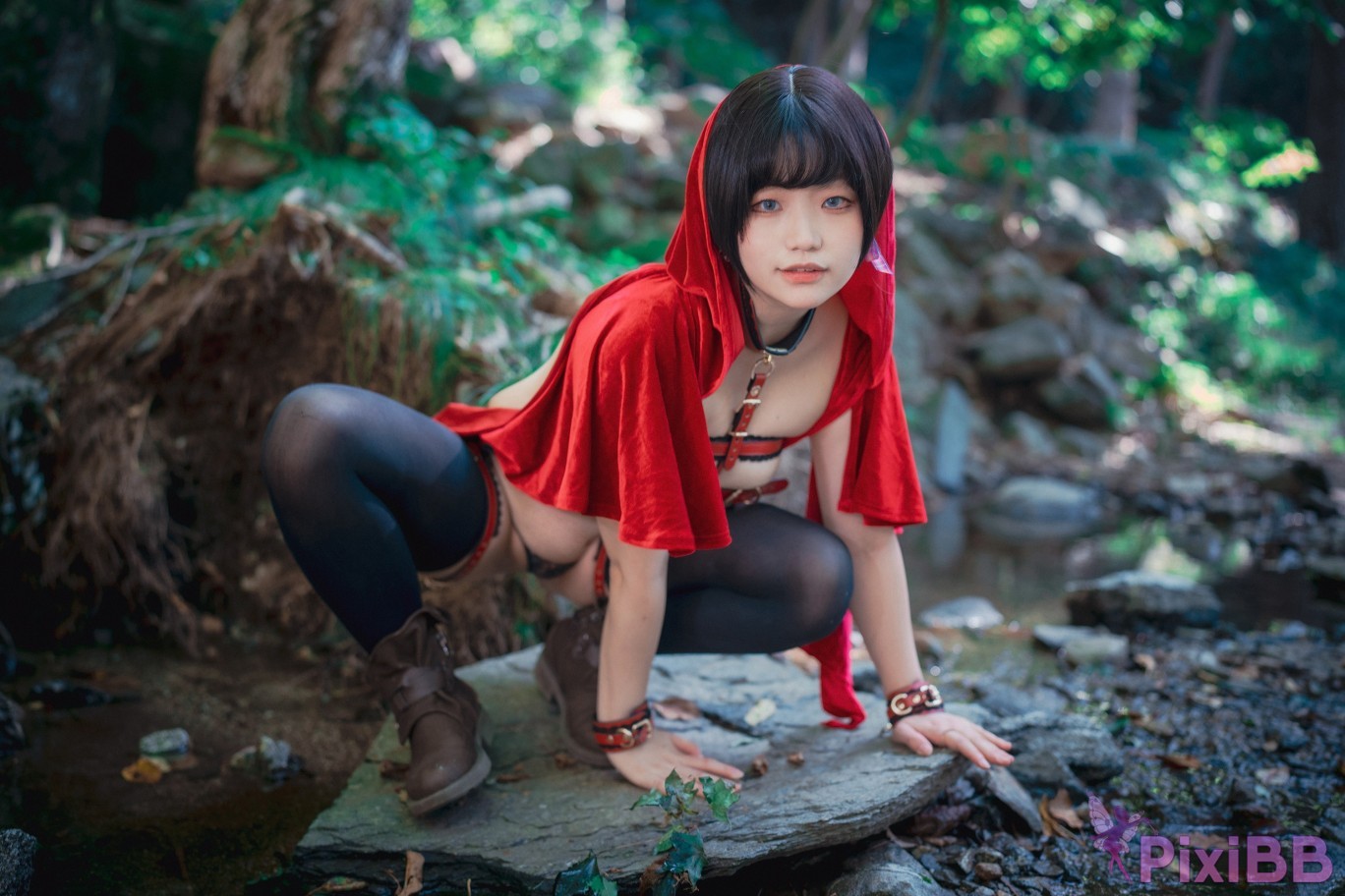 DJAWA Photo Mimmi Naughty Red Hiring Hood PixiBB.COM 060