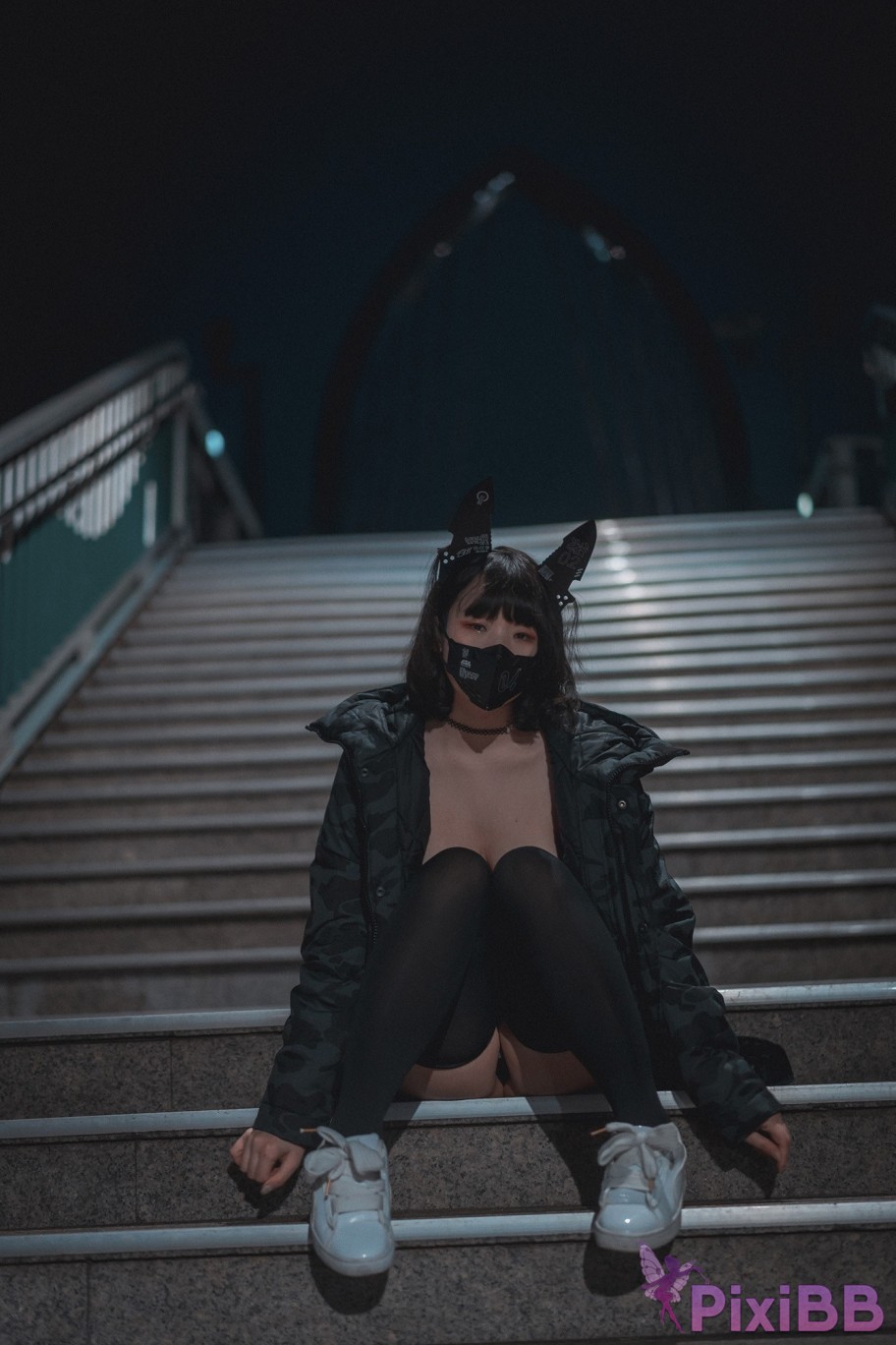 DJAWA Photo Mimmi Rudy The Wolf of Midnight PixiBB.COM 058