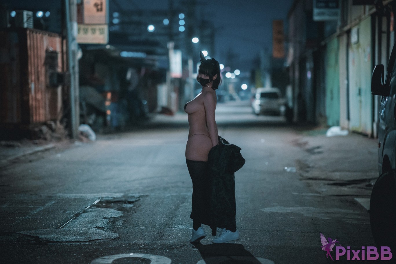 DJAWA Photo Mimmi Rudy The Wolf of Midnight PixiBB.COM 070