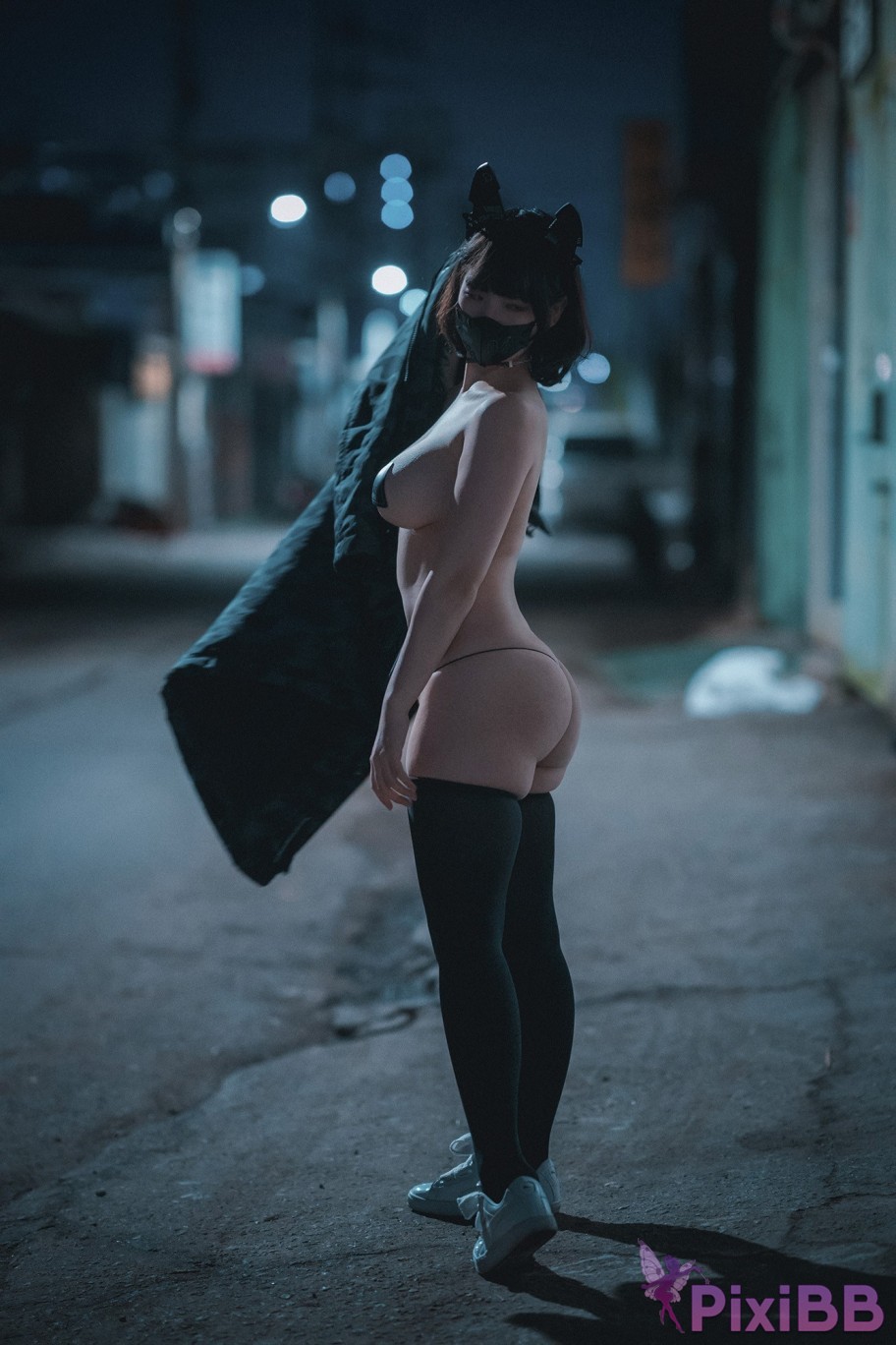 DJAWA Photo Mimmi Rudy The Wolf of Midnight PixiBB.COM 077