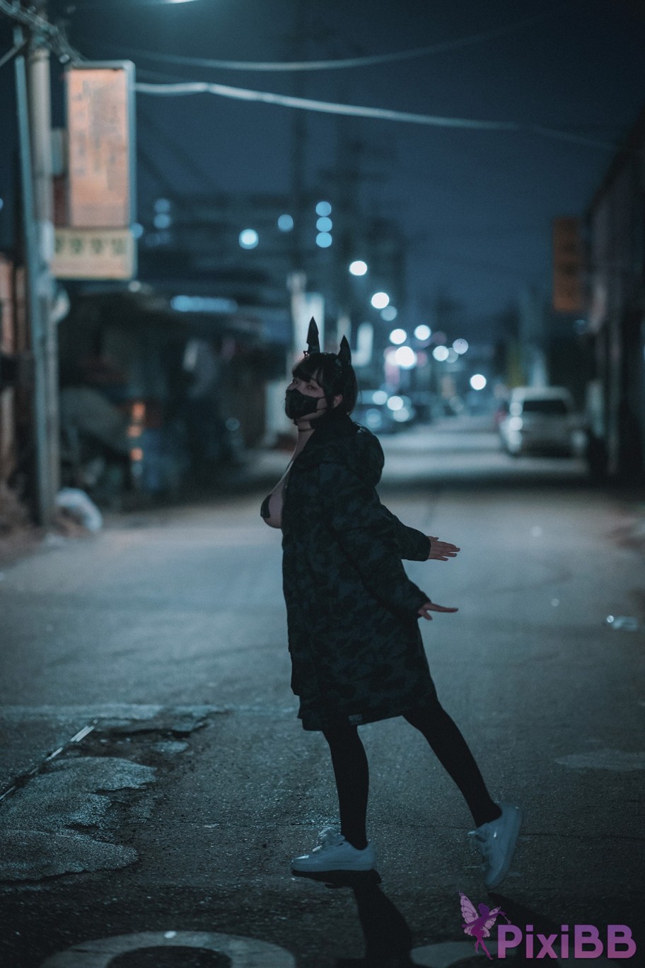 DJAWA Photo Mimmi Rudy The Wolf of Midnight PixiBB.COM 102