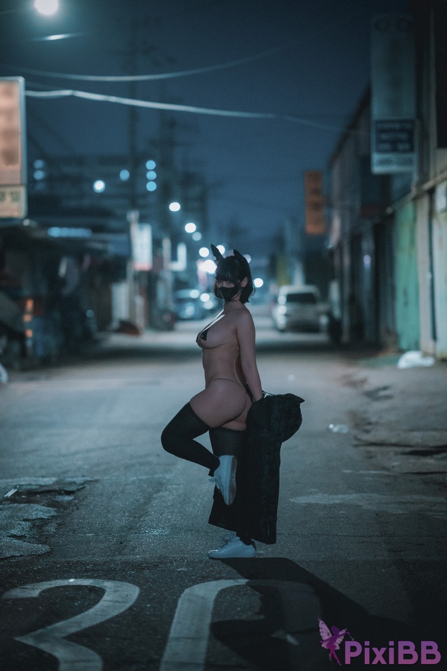 DJAWA Photo Mimmi Rudy The Wolf of Midnight PixiBB.COM 107