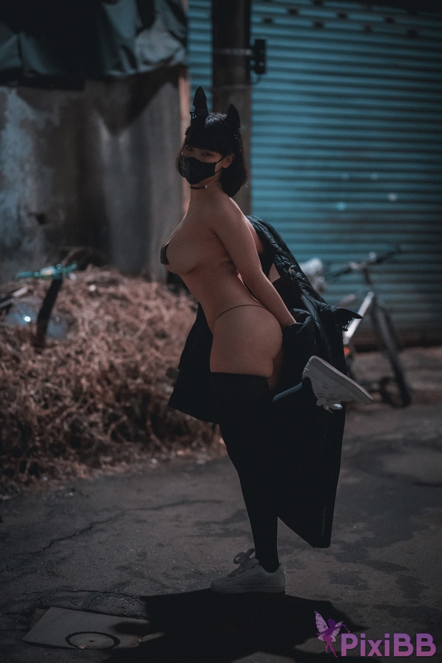 DJAWA Photo Mimmi Rudy The Wolf of Midnight PixiBB.COM 123