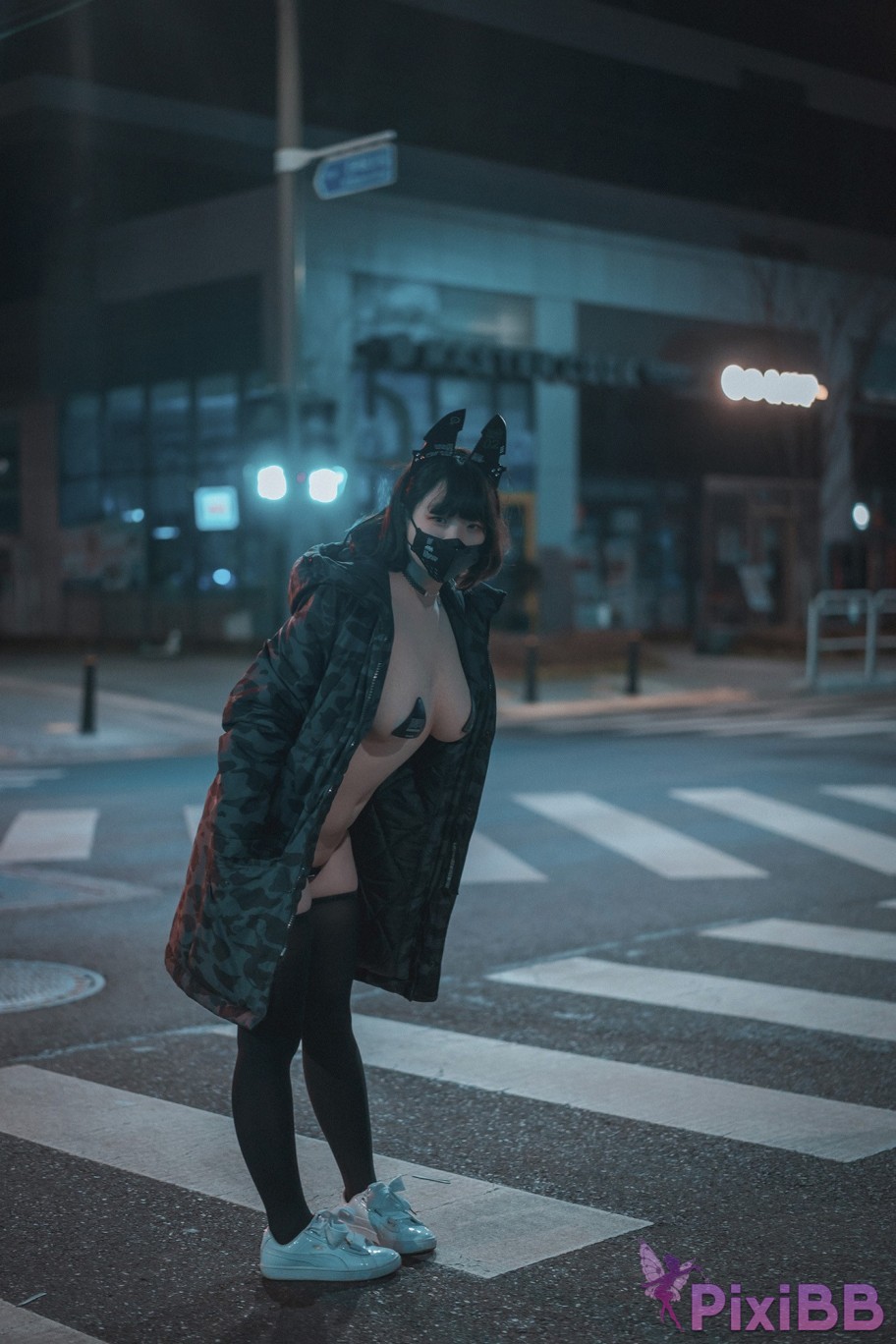 DJAWA Photo Mimmi Rudy The Wolf of Midnight PixiBB.COM 167