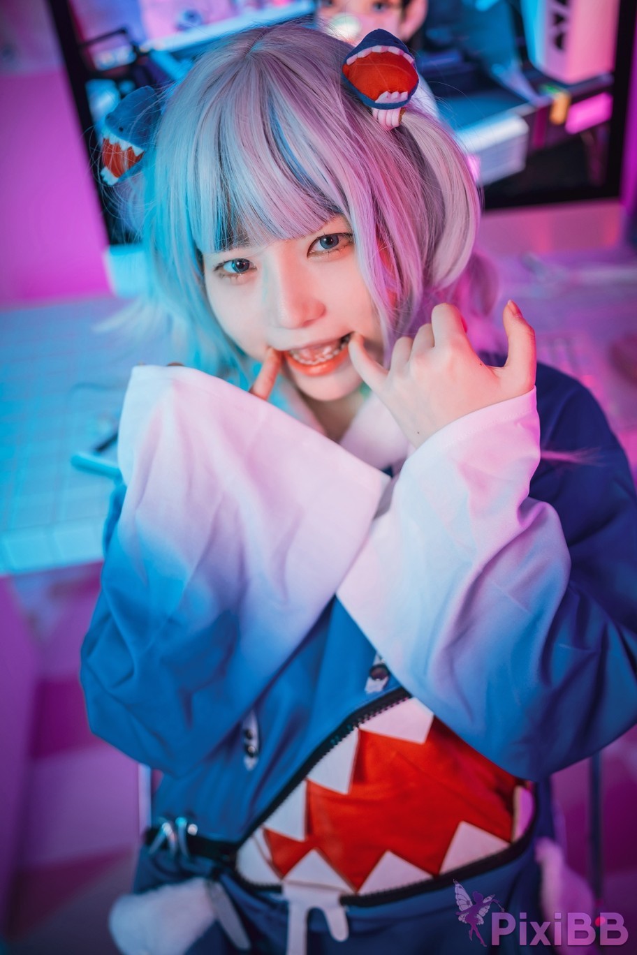 DJAWA Photo Mimmi Your Fishe Gawr Gura PixiBB.COM 029