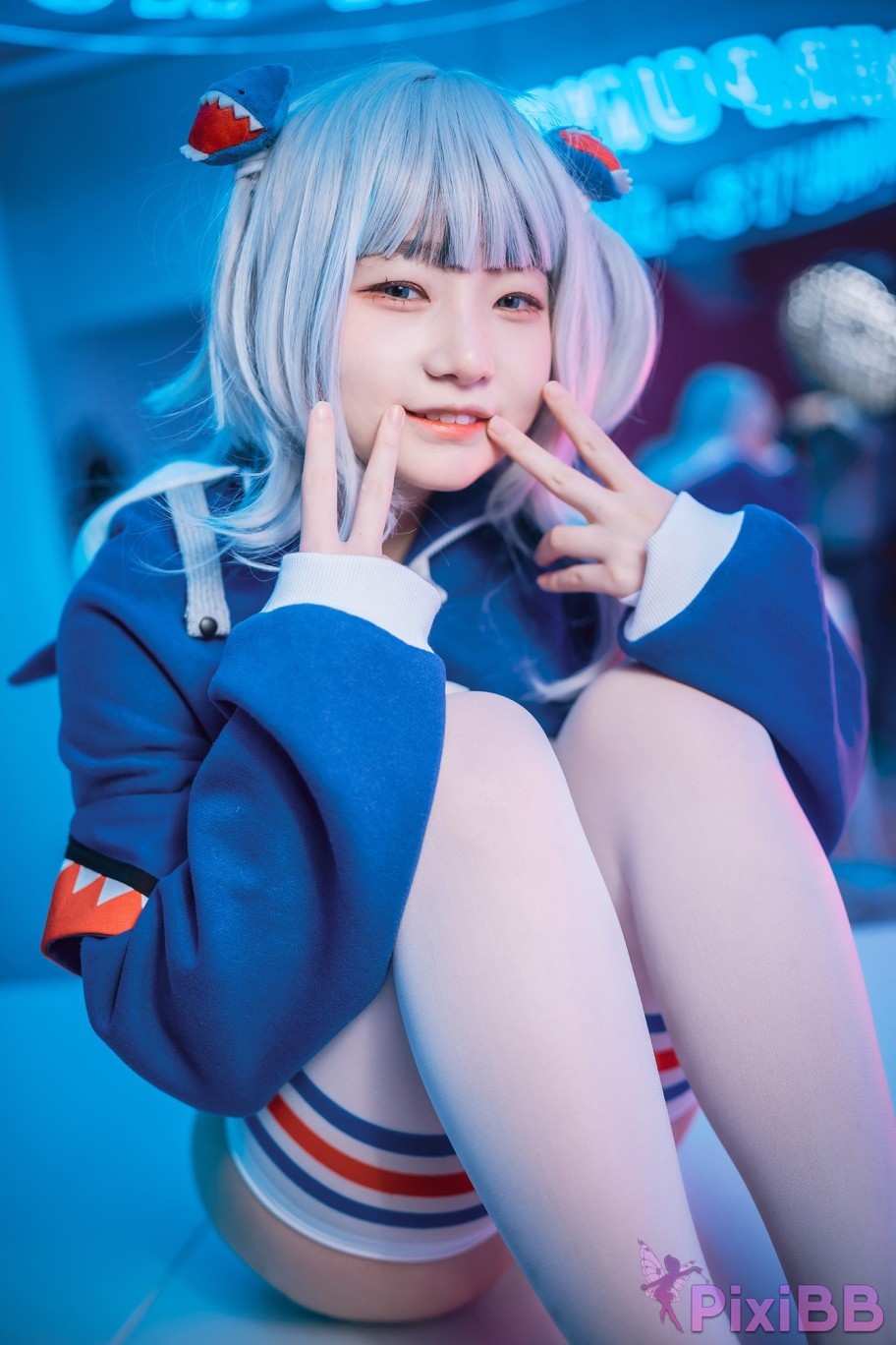 DJAWA Photo Mimmi Your Fishe Gawr Gura PixiBB.COM 051