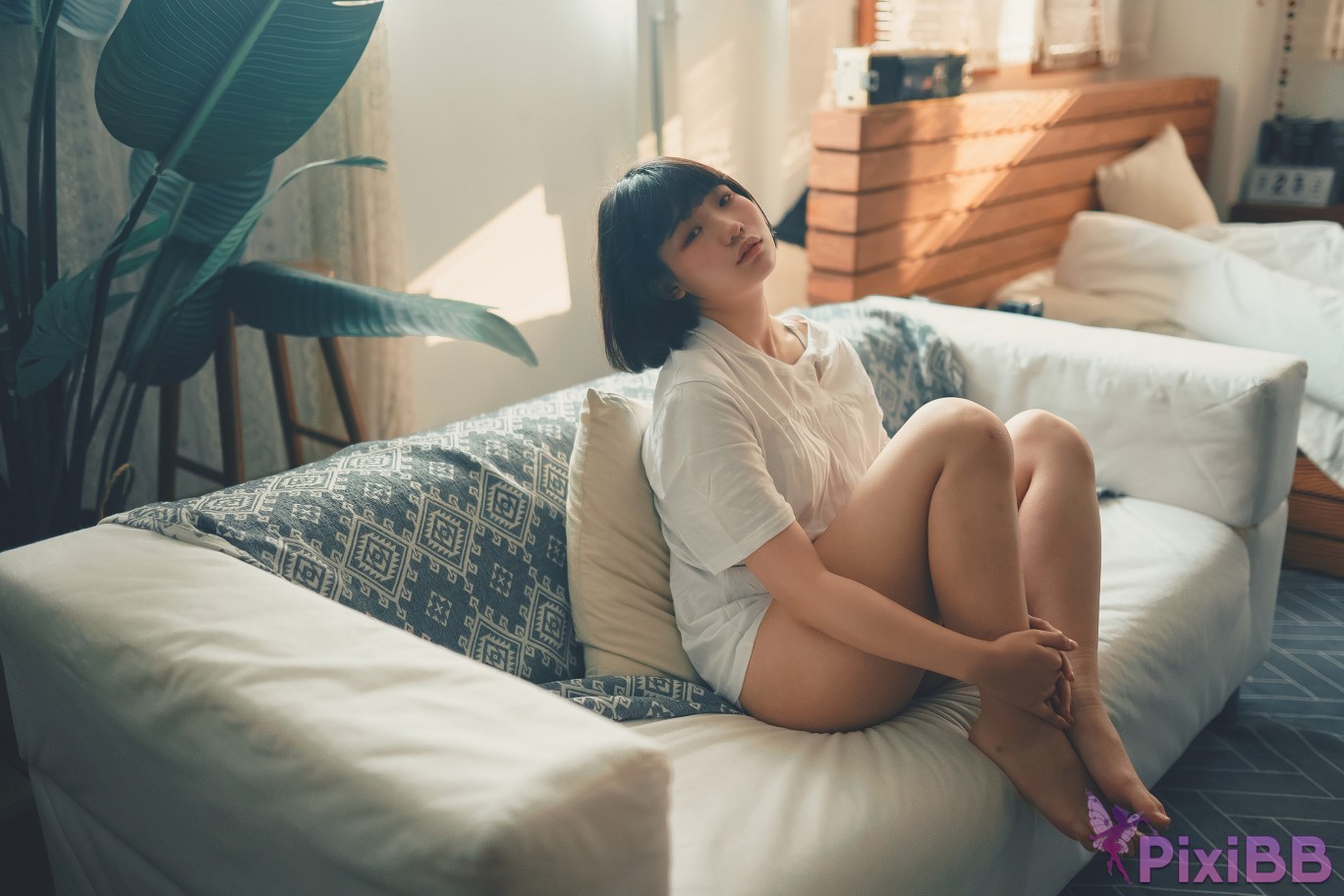 Mimmi White PixiBB.COM 001