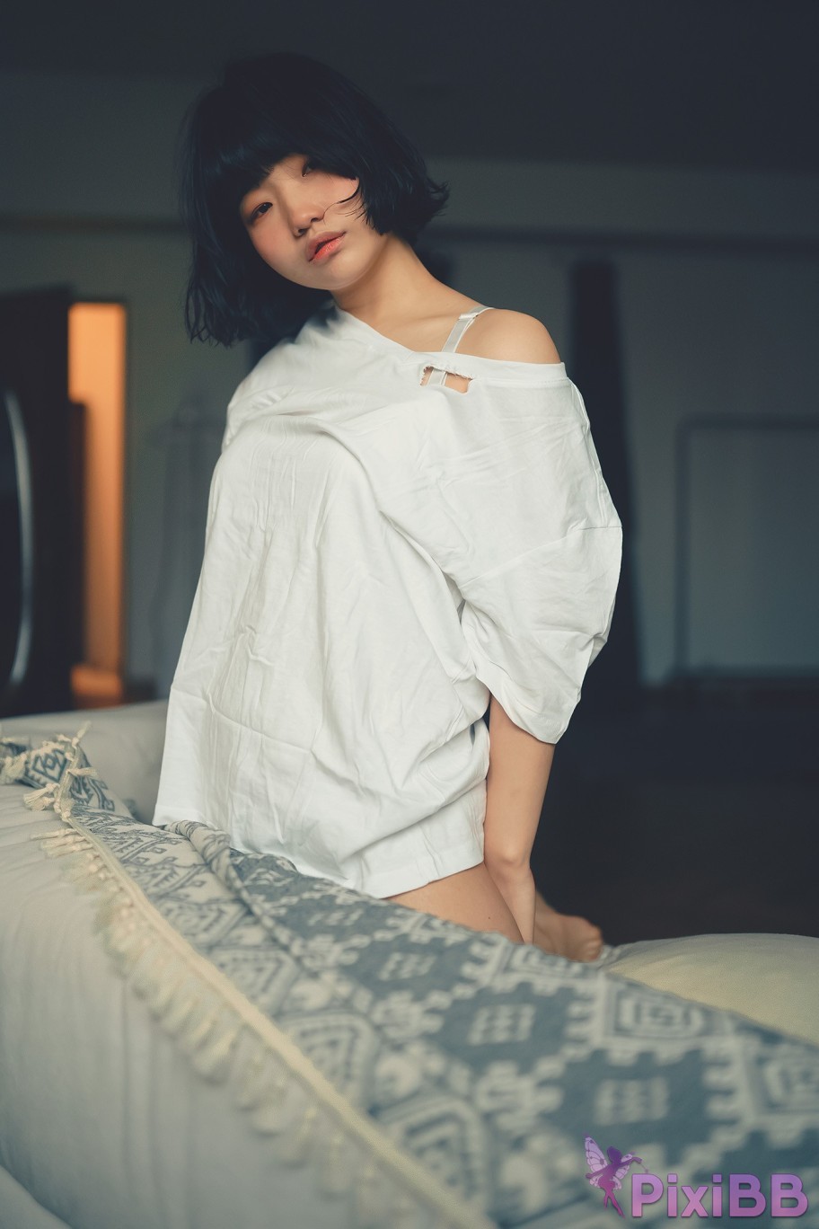 Mimmi White PixiBB.COM 002