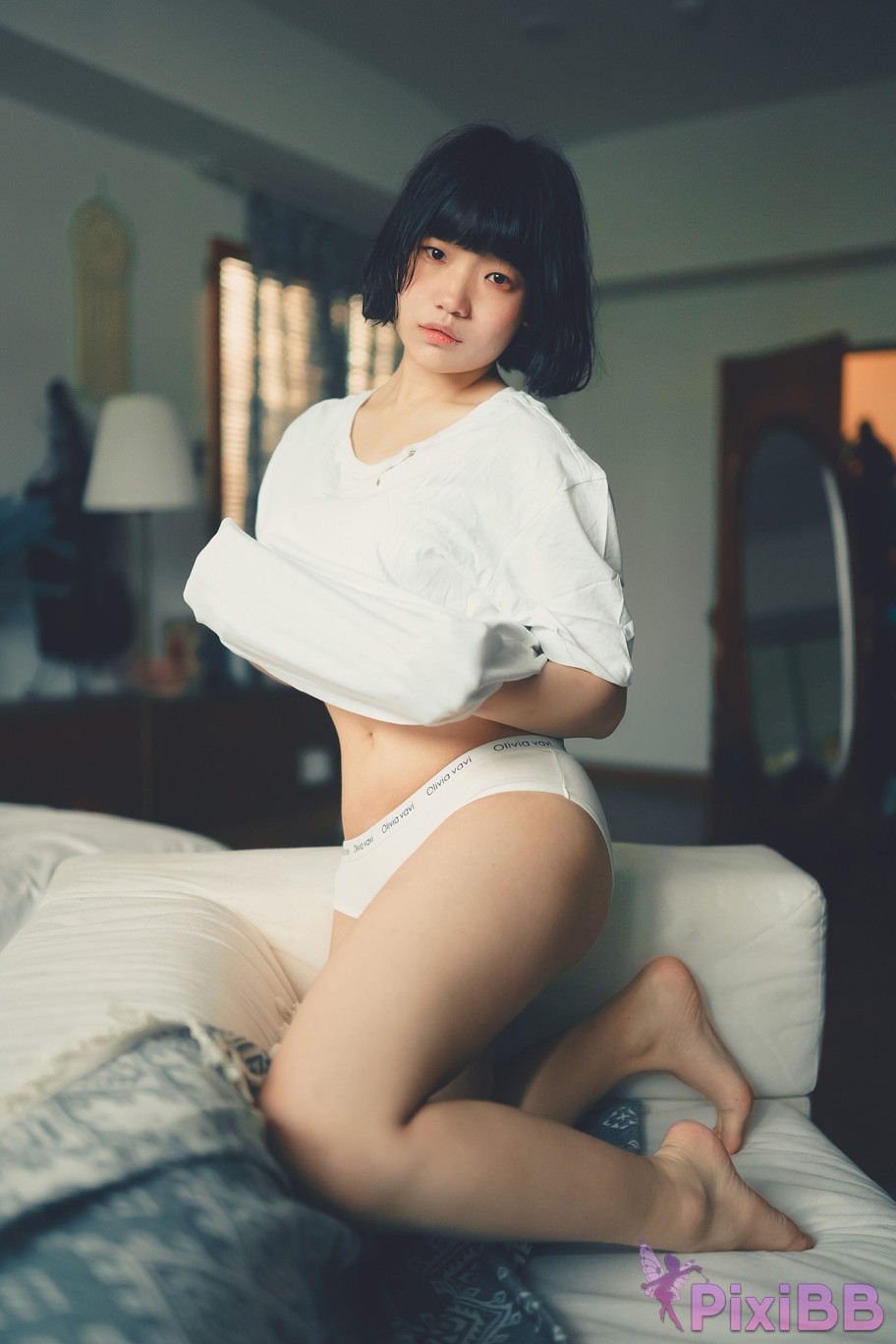 Mimmi White PixiBB.COM 044