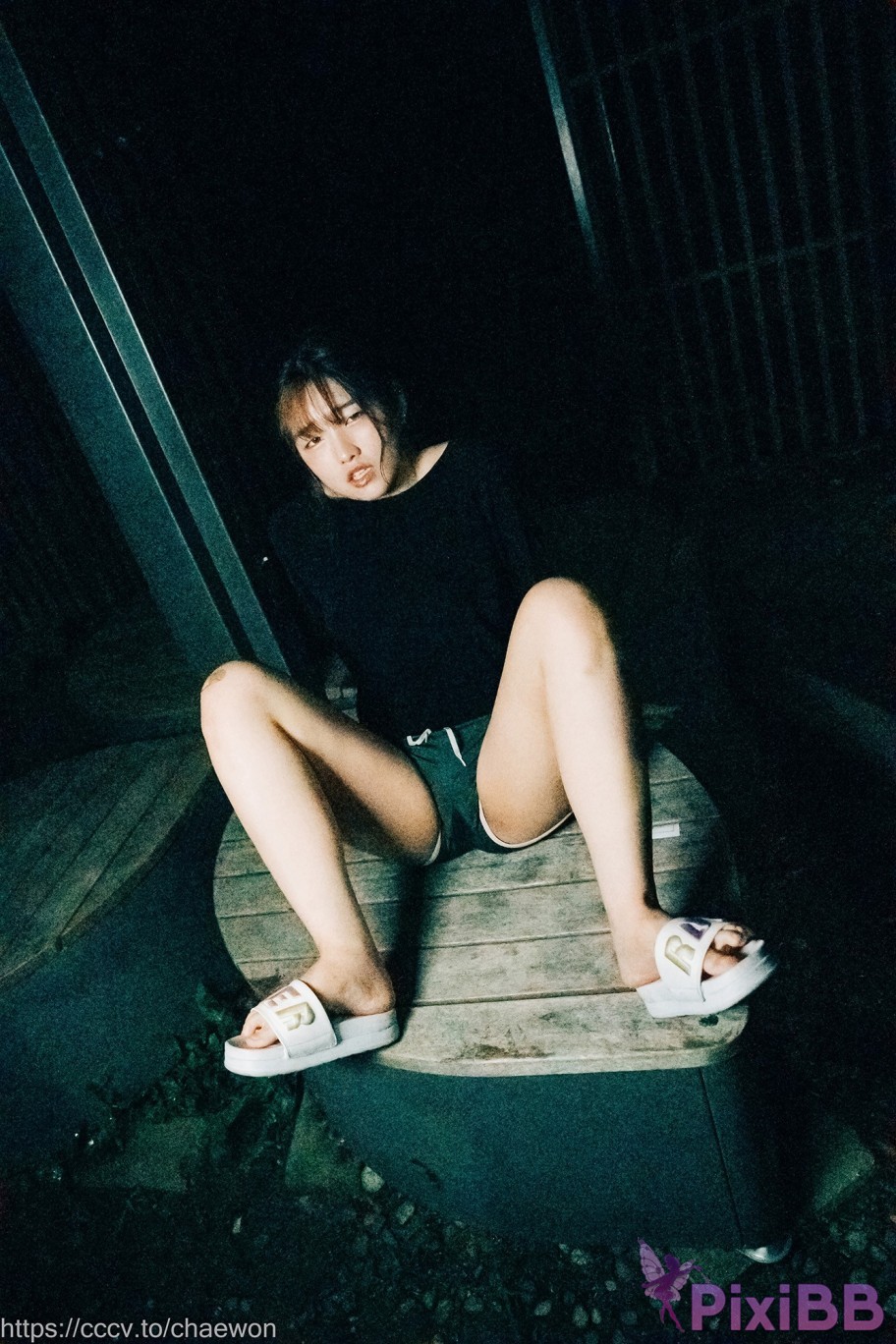 Loozy SonSon Public Toilet PixiBB.COM 012