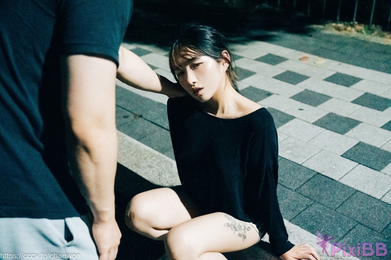 Loozy SonSon Public Toilet PixiBB.COM 042