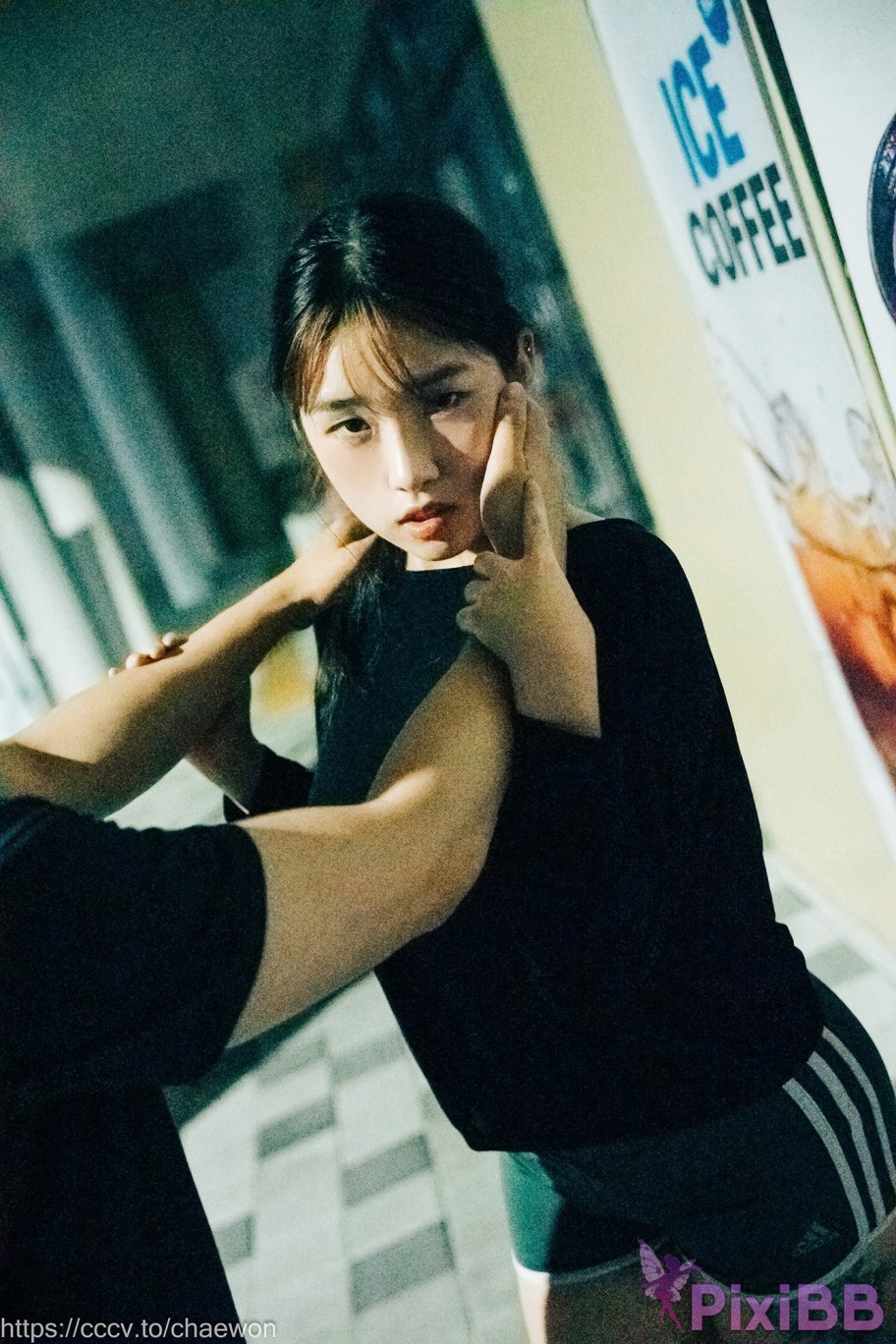 Loozy SonSon Public Toilet PixiBB.COM 049