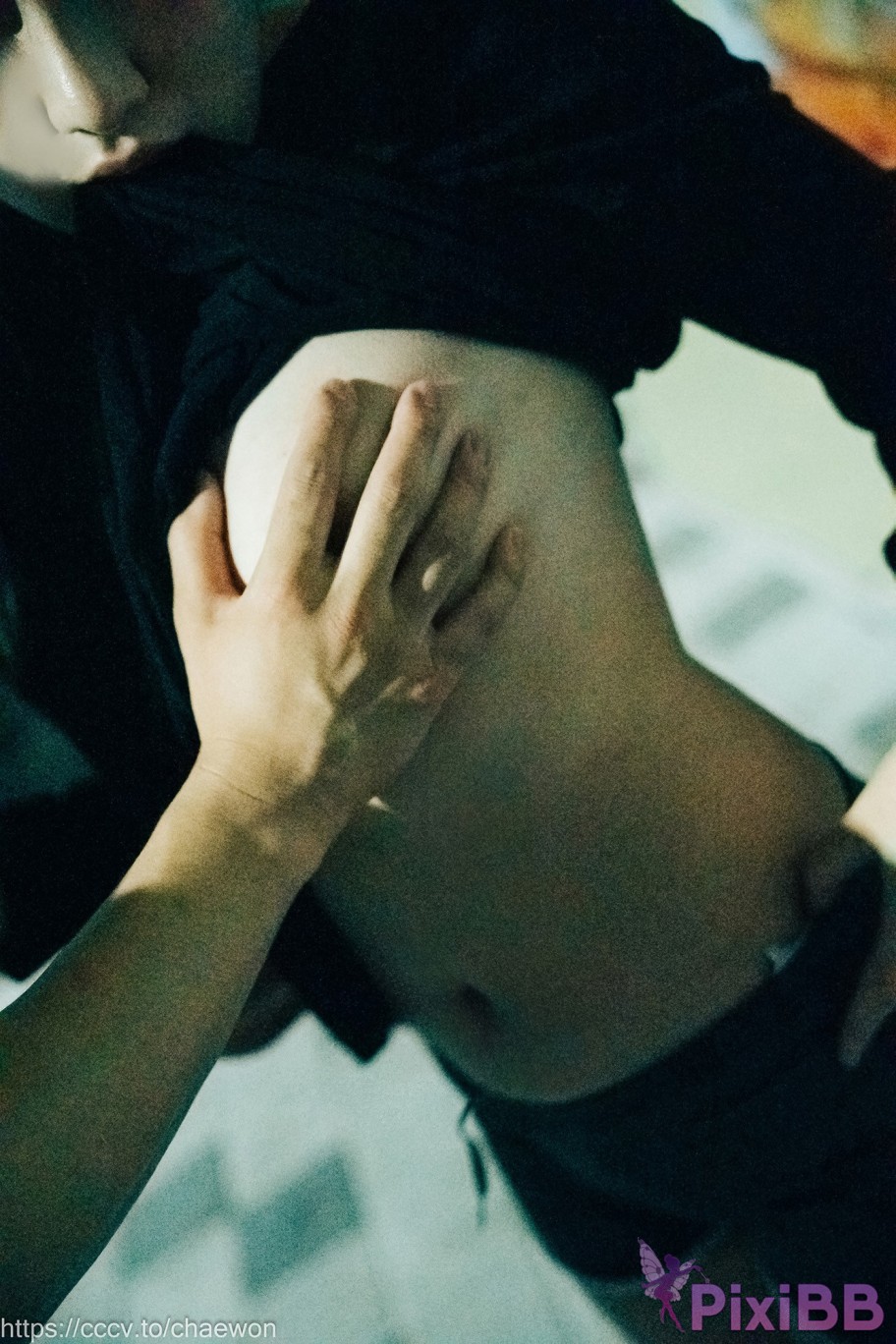 Loozy SonSon Public Toilet PixiBB.COM 052