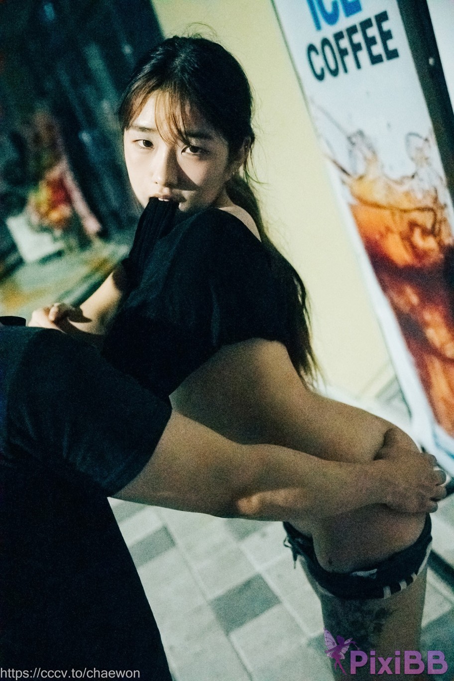 Loozy SonSon Public Toilet PixiBB.COM 055