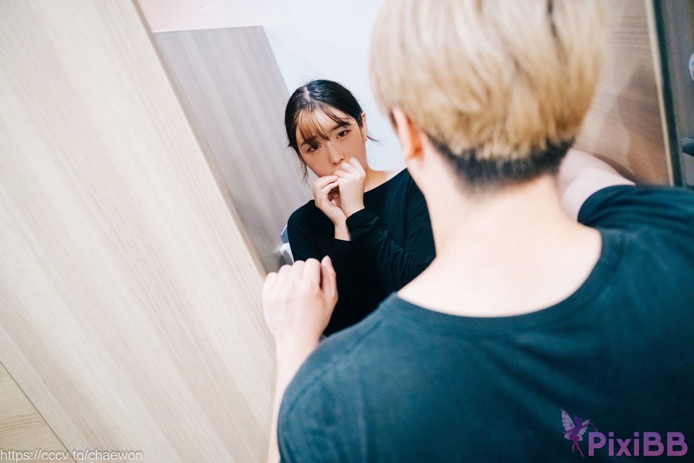 Loozy SonSon Public Toilet PixiBB.COM 072