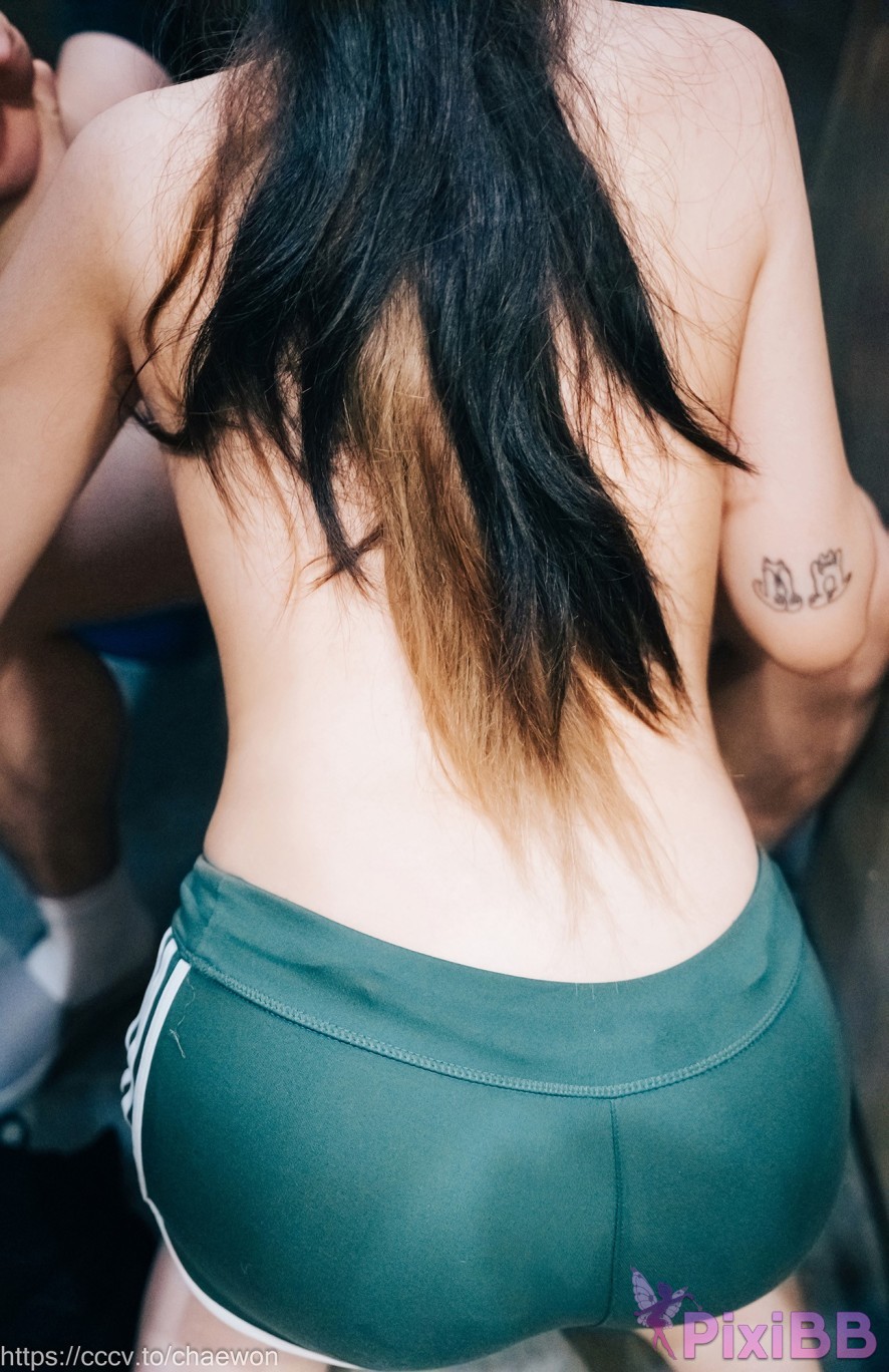 Loozy SonSon Public Toilet PixiBB.COM 095