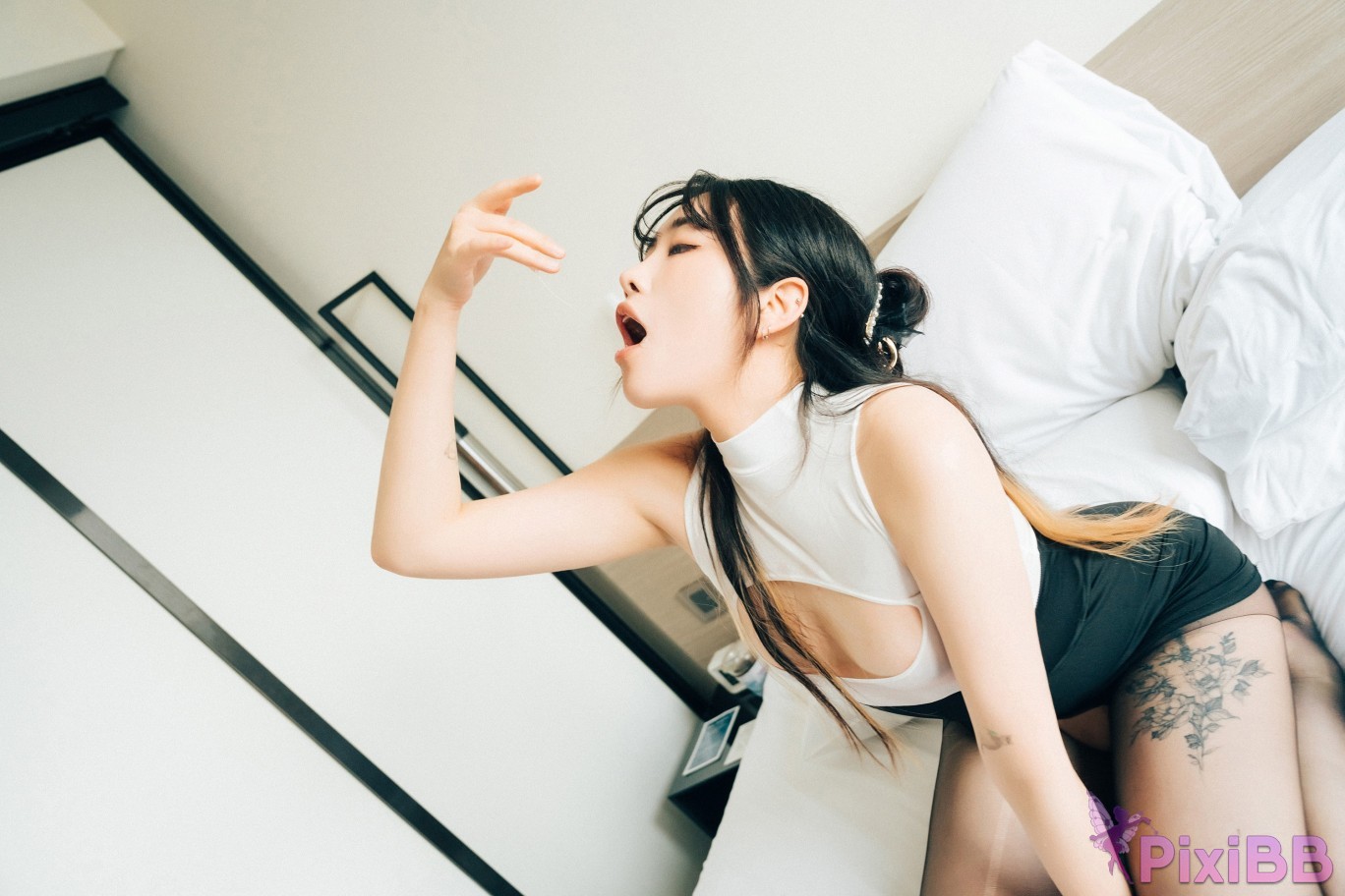 Loozy SonSon Spit On Mex PixiBB.COM 030