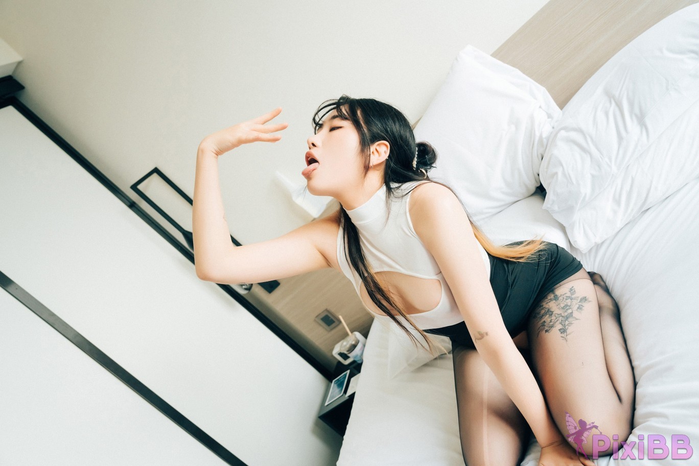 Loozy SonSon Spit On Mex PixiBB.COM 031