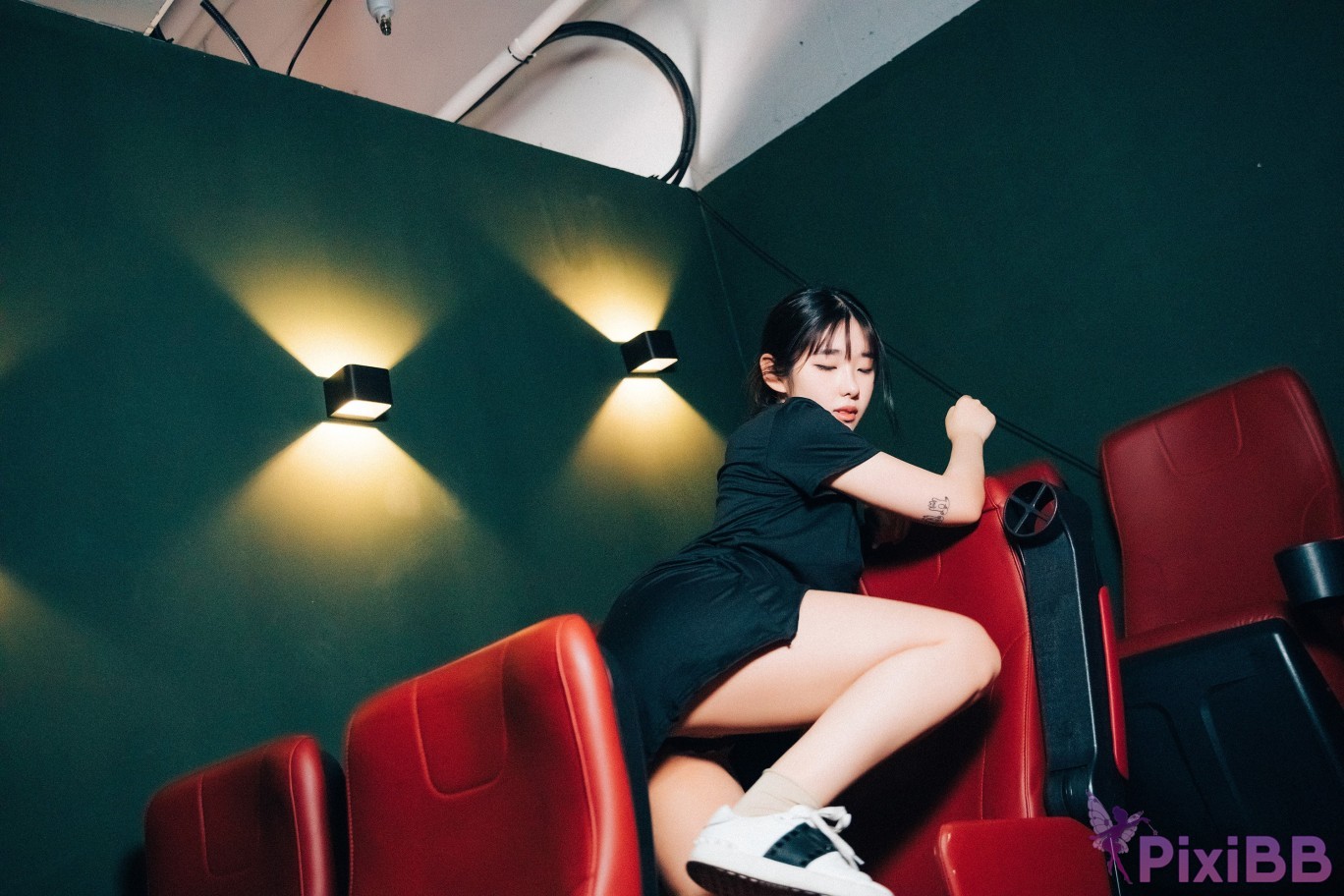 Loozy Sonson Cinema Girl S.Ver PixiBB.COM 054