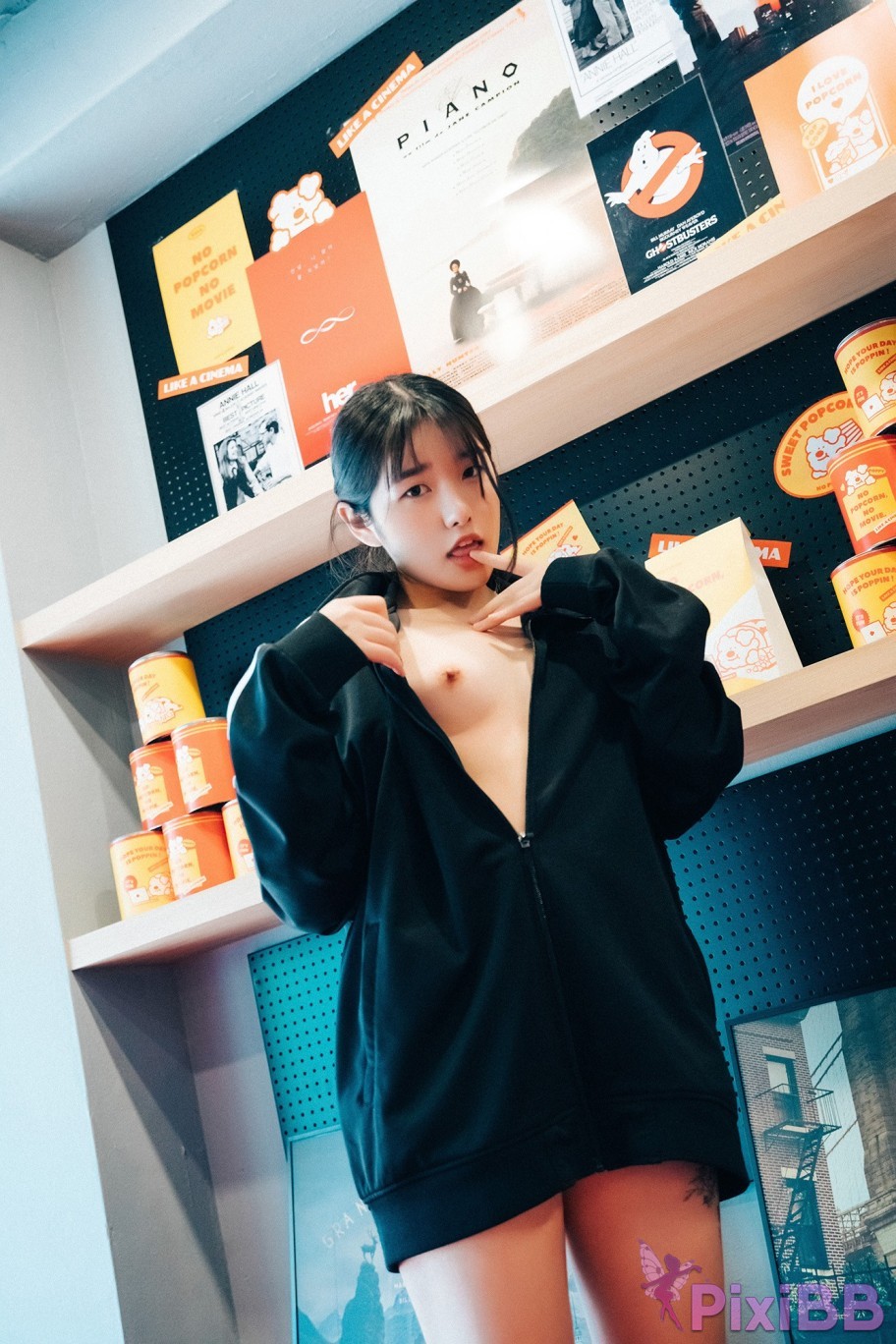 Loozy Sonson Cinema Girl S.Ver uncensored PixiBB.COM 002