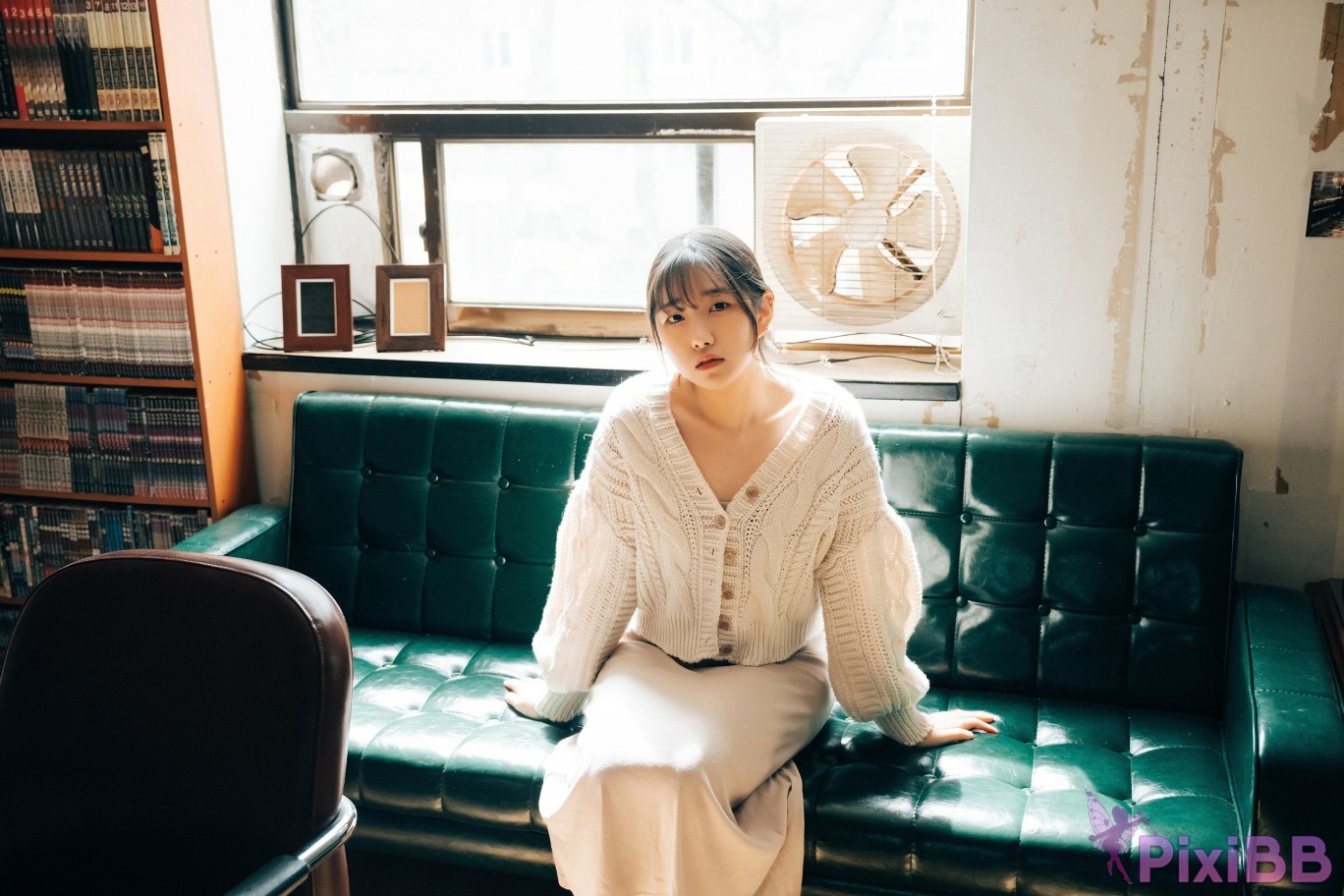 Loozy Sonson Comic Shop Girl S.Ver PixiBB.COM 001