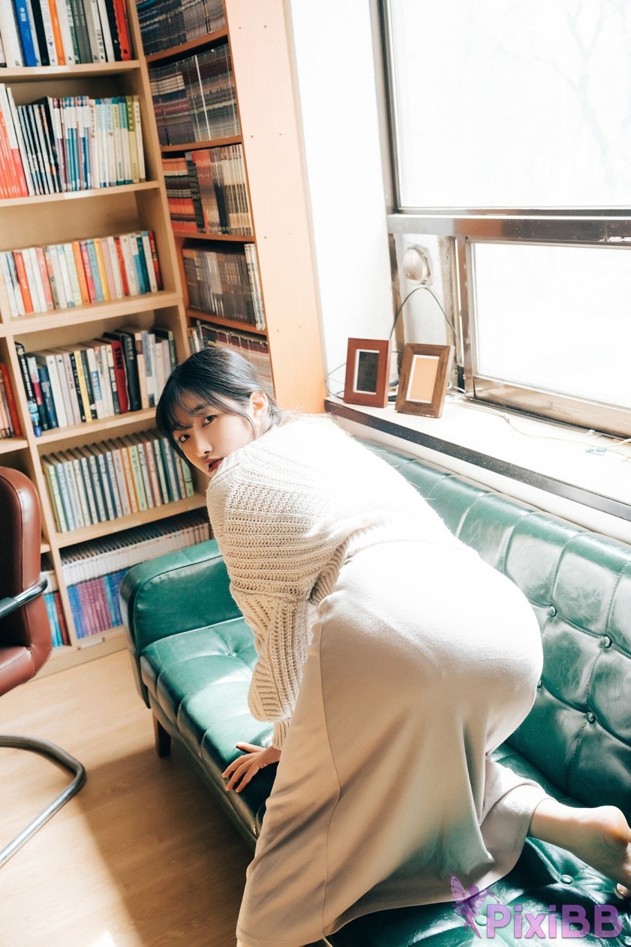 Loozy Sonson Comic Shop Girl S.Ver PixiBB.COM 056