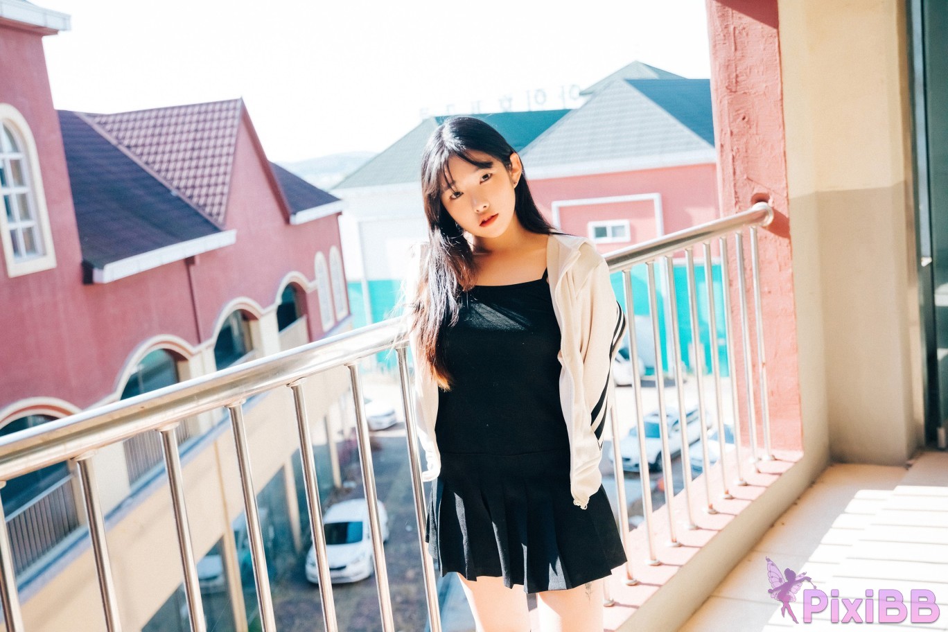 Loozy Sonson Mechakucha PixiBB.COM 001