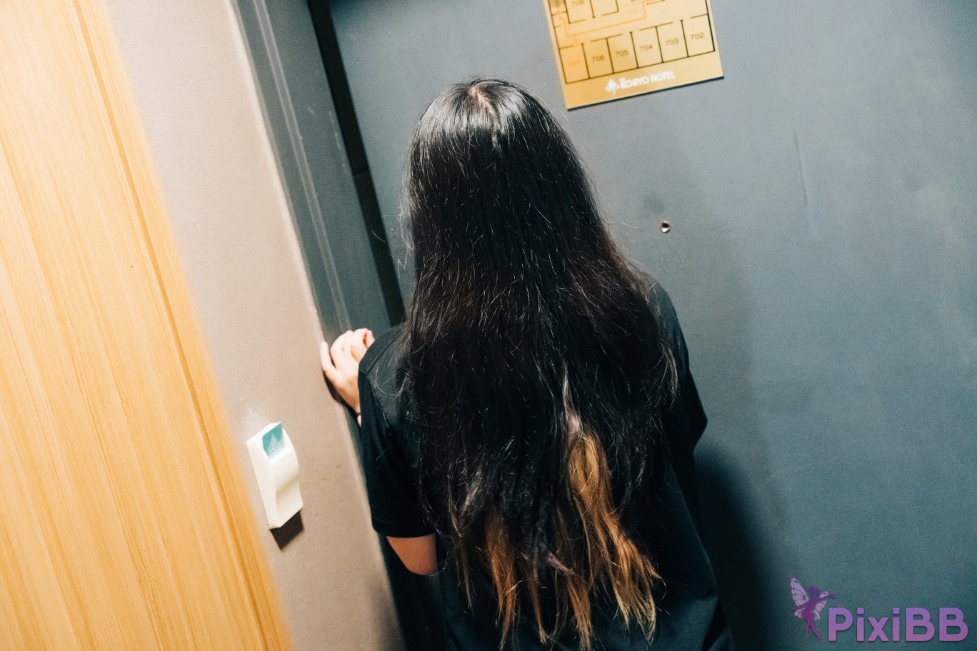 Loozy Sonson and Chaewon XY S.Ver PixiBB.COM 001