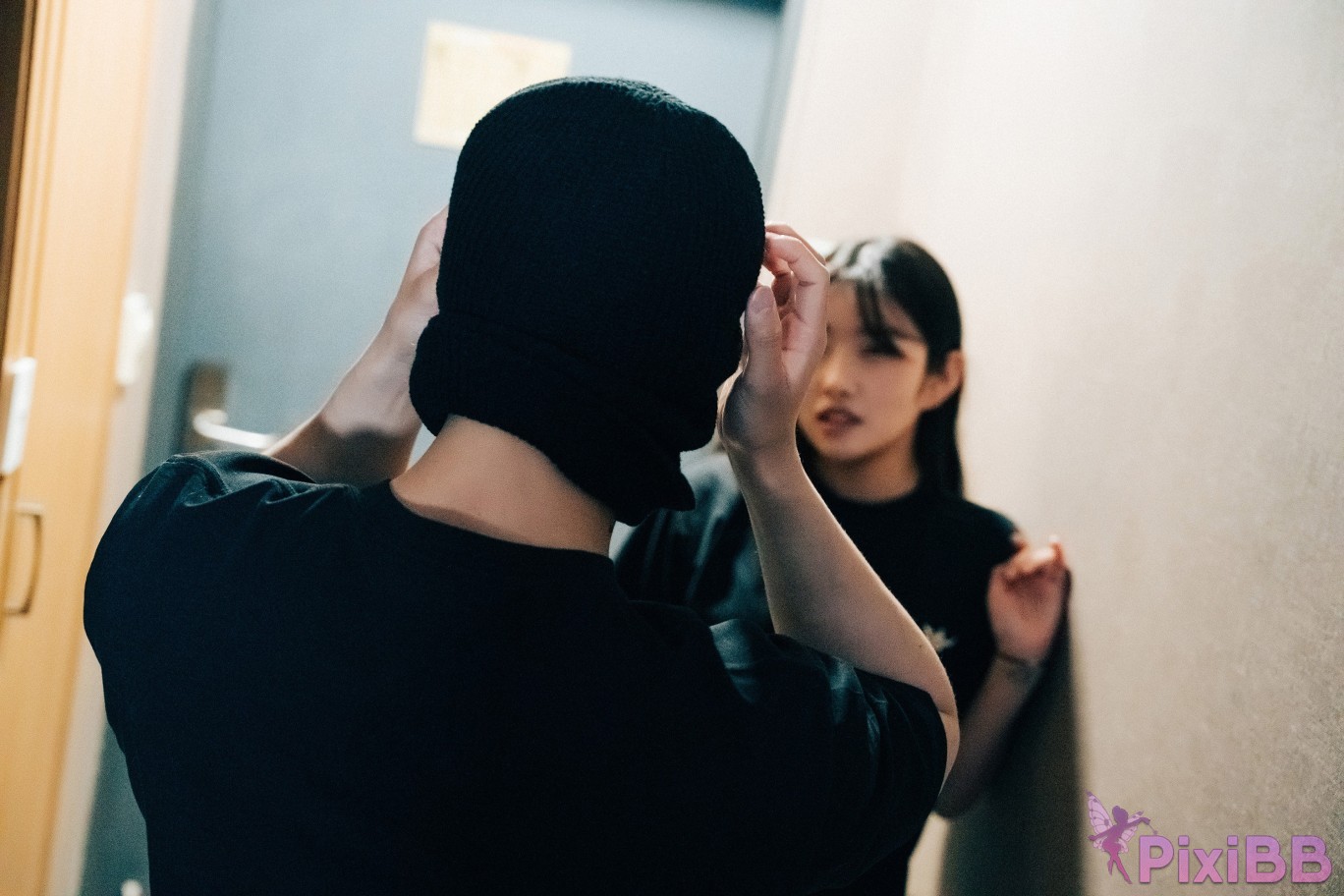 Loozy Sonson and Chaewon XY S.Ver PixiBB.COM 008