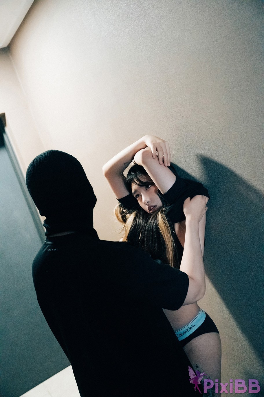 Loozy Sonson and Chaewon XY S.Ver PixiBB.COM 011