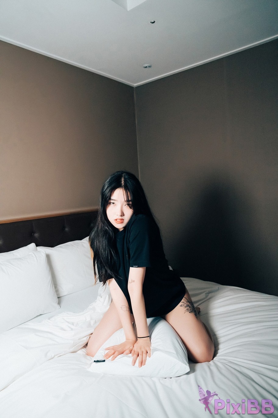 Loozy Sonson and Chaewon XY S.Ver PixiBB.COM 018