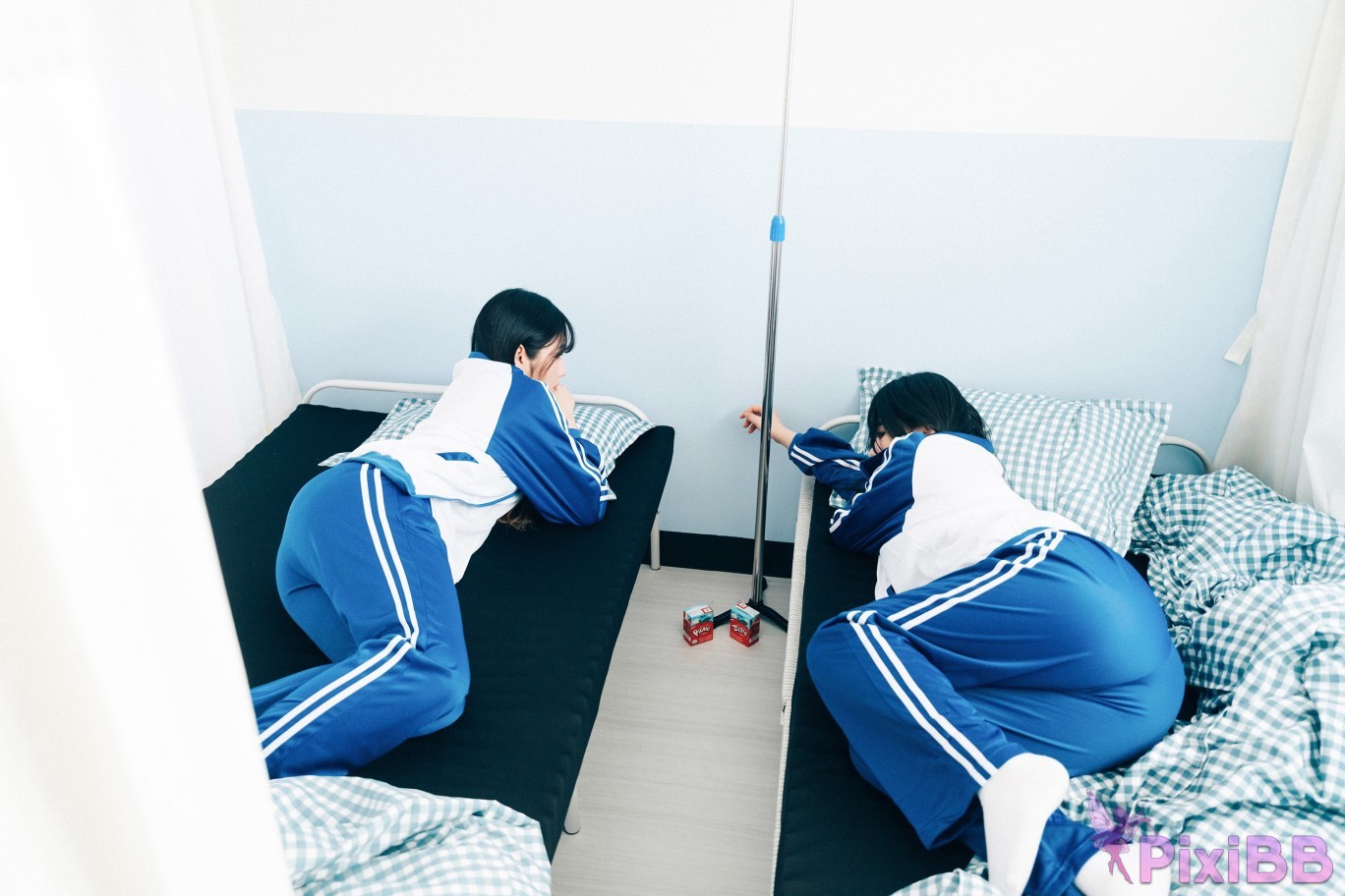 Loozy Sonson x Zia Bitch Academy PixiBB.COM 168