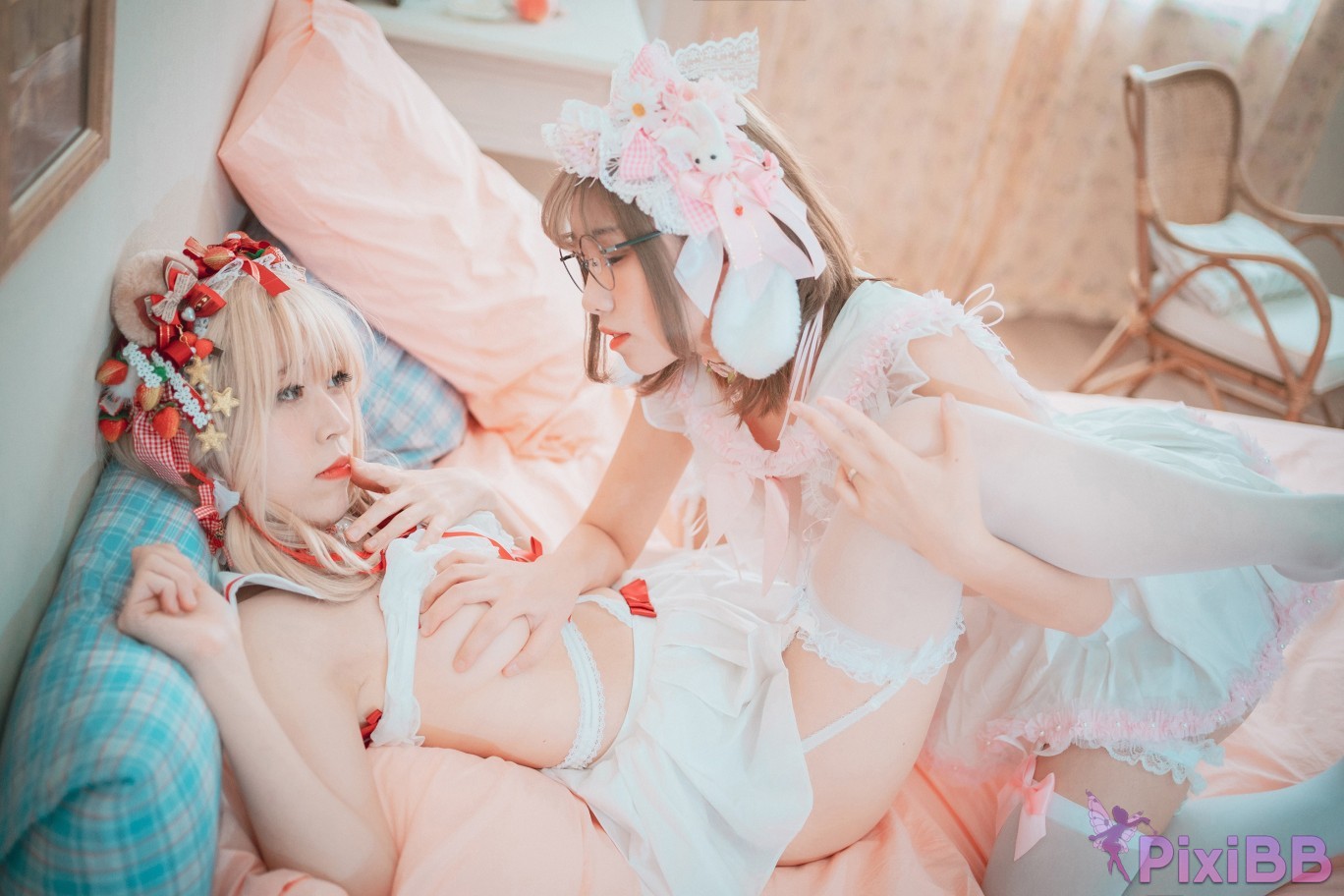 DJAWA Photo Mozzi and Sonson Spring Comes Twice PixiBB.COM 057