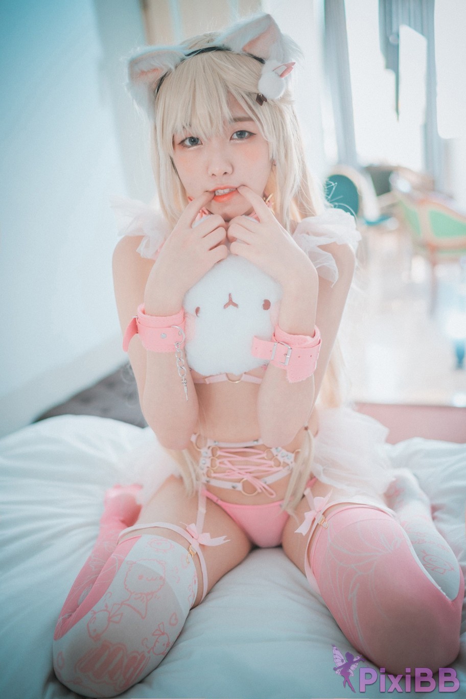 DJAWA Photo Sonson Gata Rosa PixiBB.COM 044