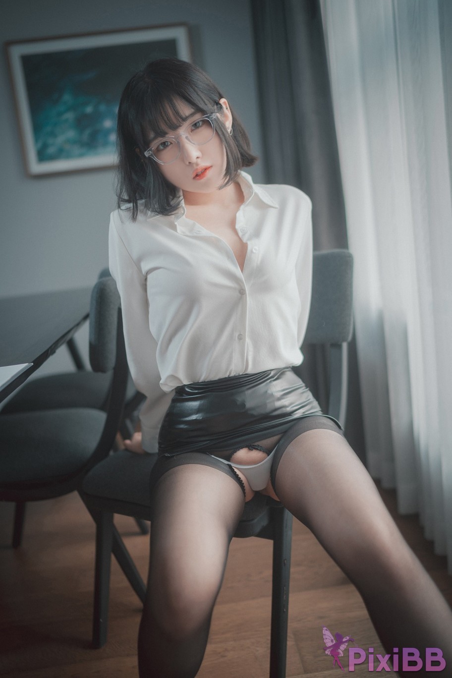 DJAWA Photo Sonson Need Your Approval PixiBB.COM 011