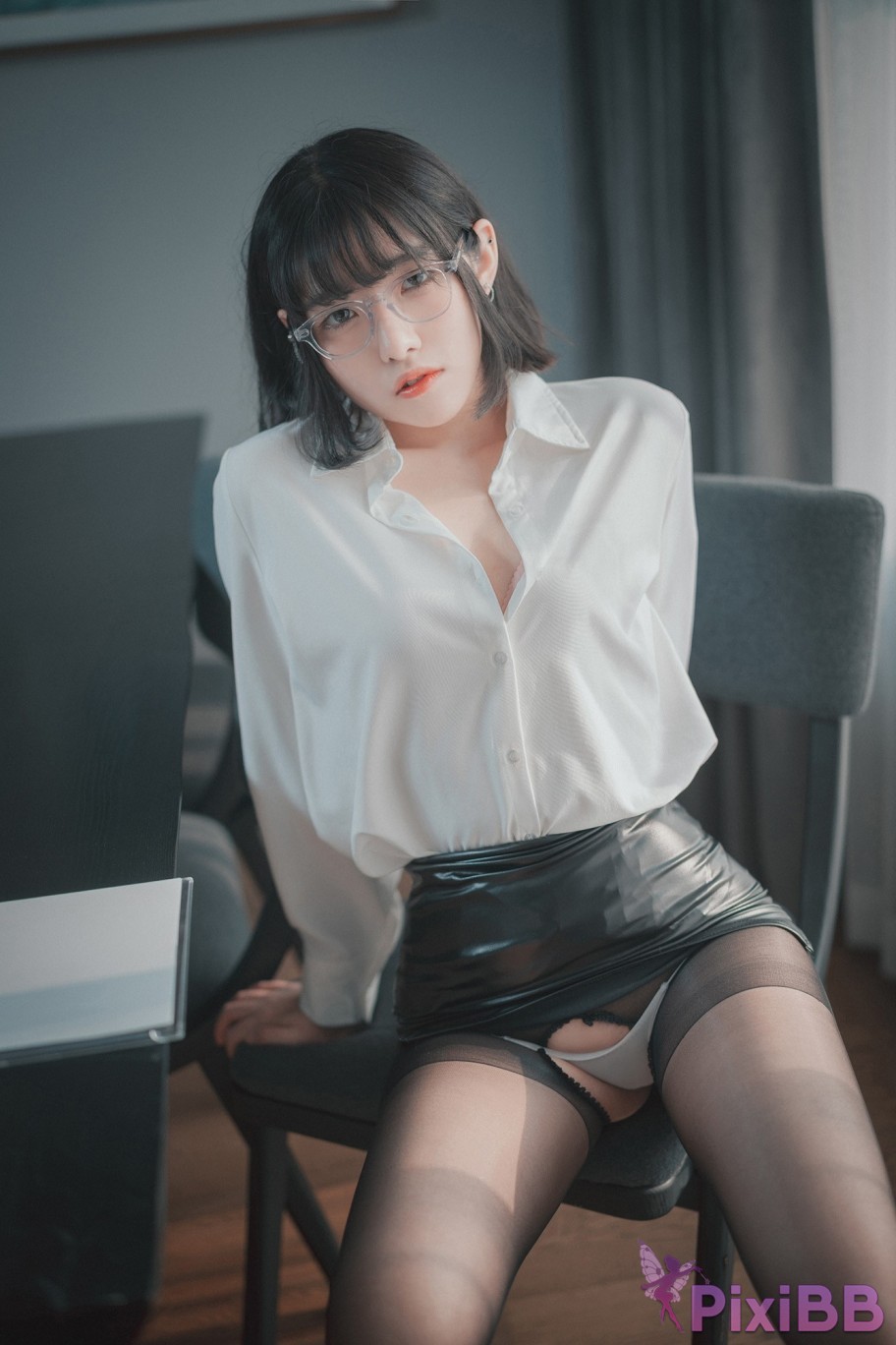 DJAWA Photo Sonson Need Your Approval PixiBB.COM 012