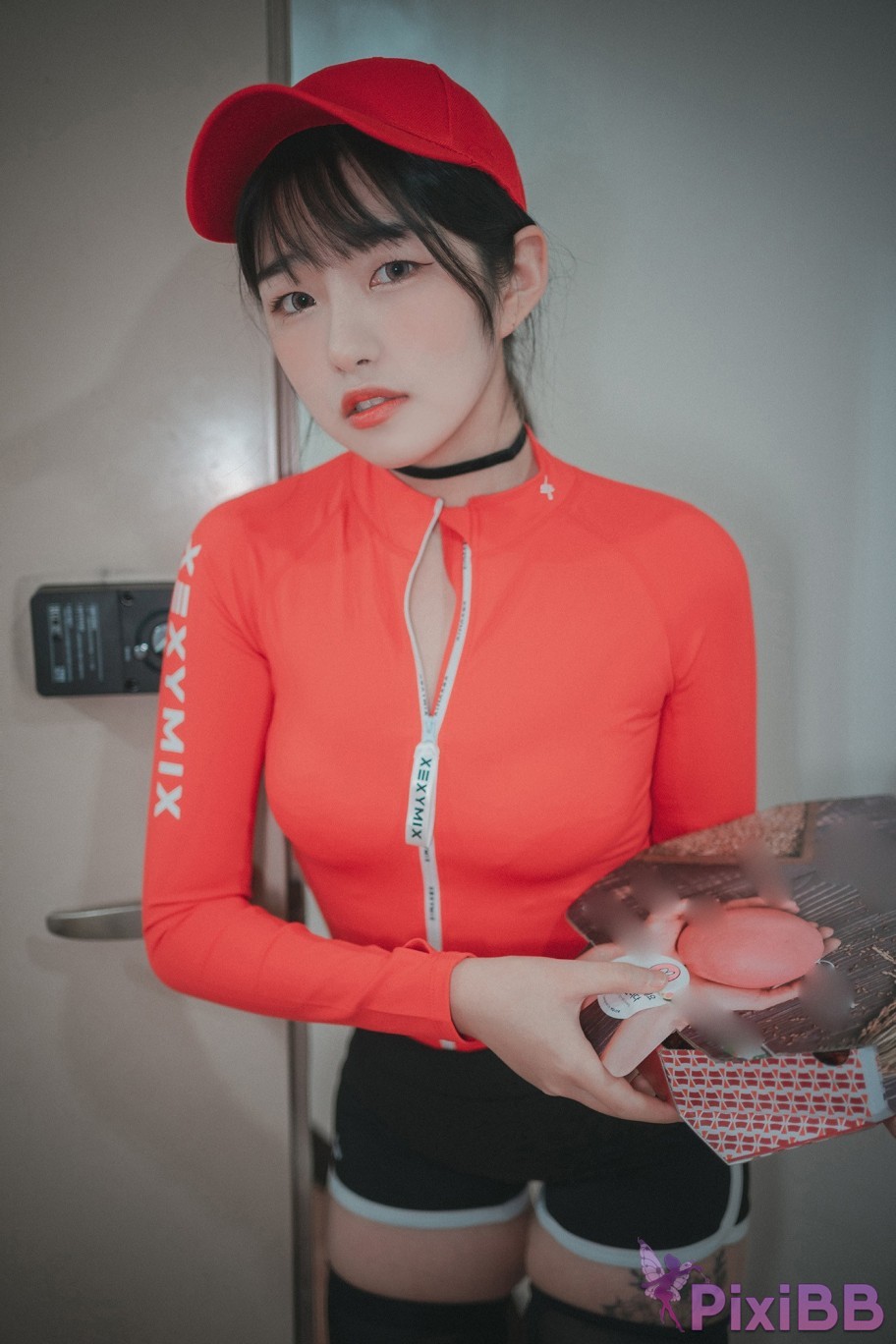 DJAWA Photo Sonson Pizza Girl PixiBB.COM 019